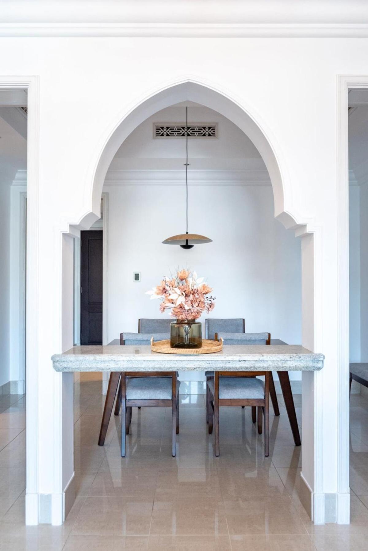Silkhaus stunning 1BDR with access to Souq Al Bahar in Downtown