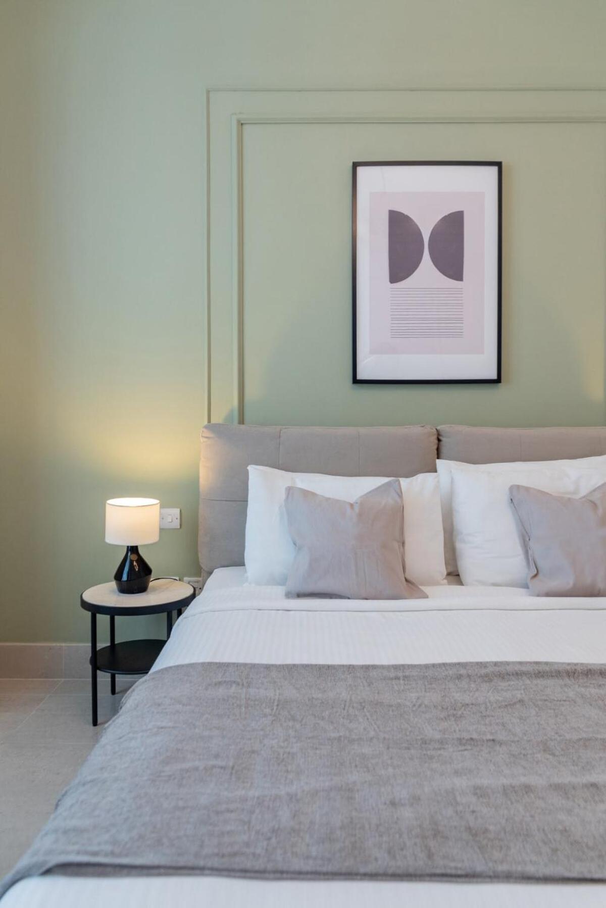 Silkhaus stunning 1BDR with access to Souq Al Bahar in Downtown