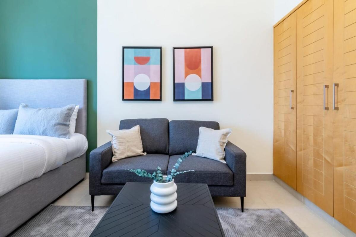 Silkhaus lovely studio with Downtown view in Boulevard central
