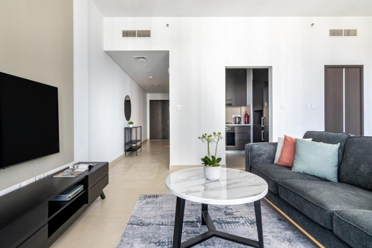 Silkhaus luxury building high floor 1BDR in Downtown