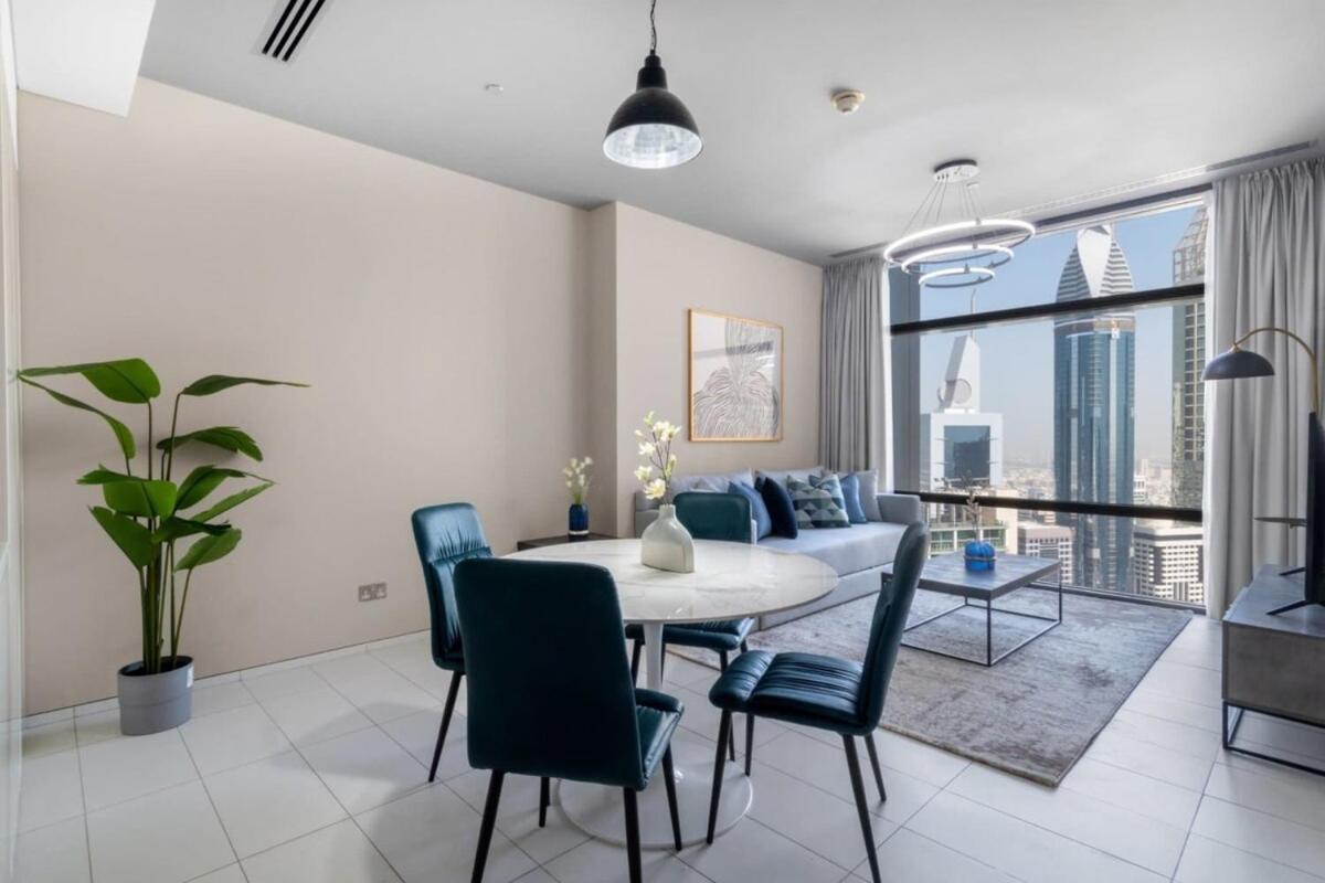 Silkhaus contemporary 1BDR with Downtown view in DIFC