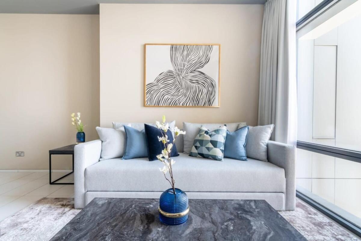 Silkhaus contemporary 1BDR with Downtown view in DIFC photo 4