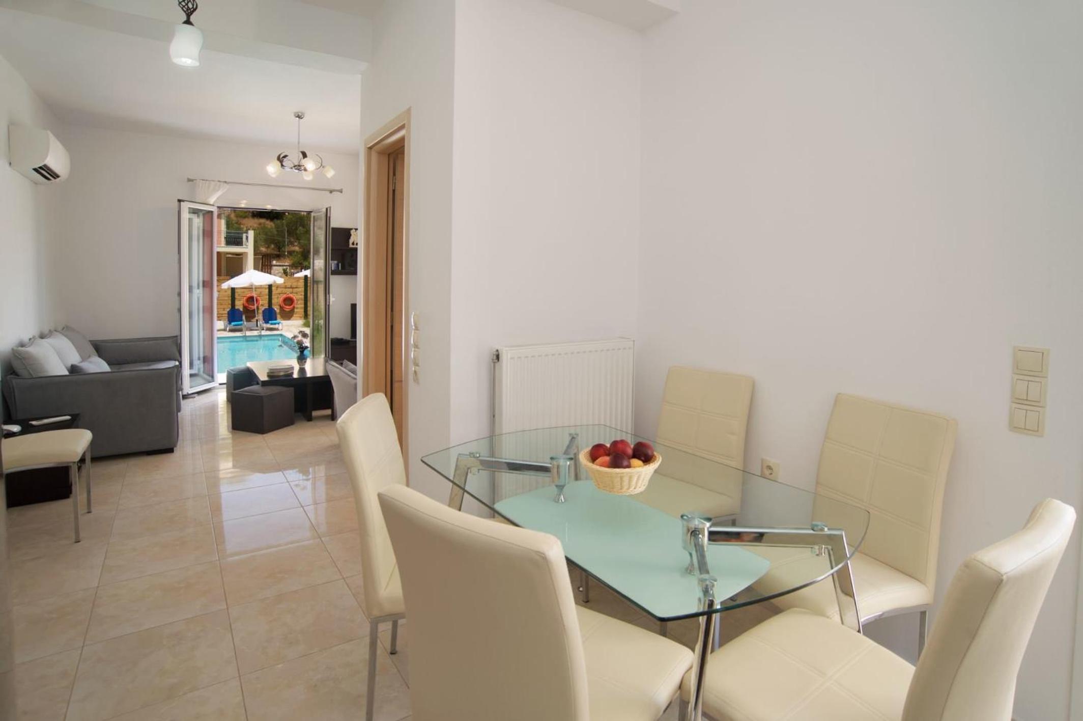 Regina Ioanna Villas view 4