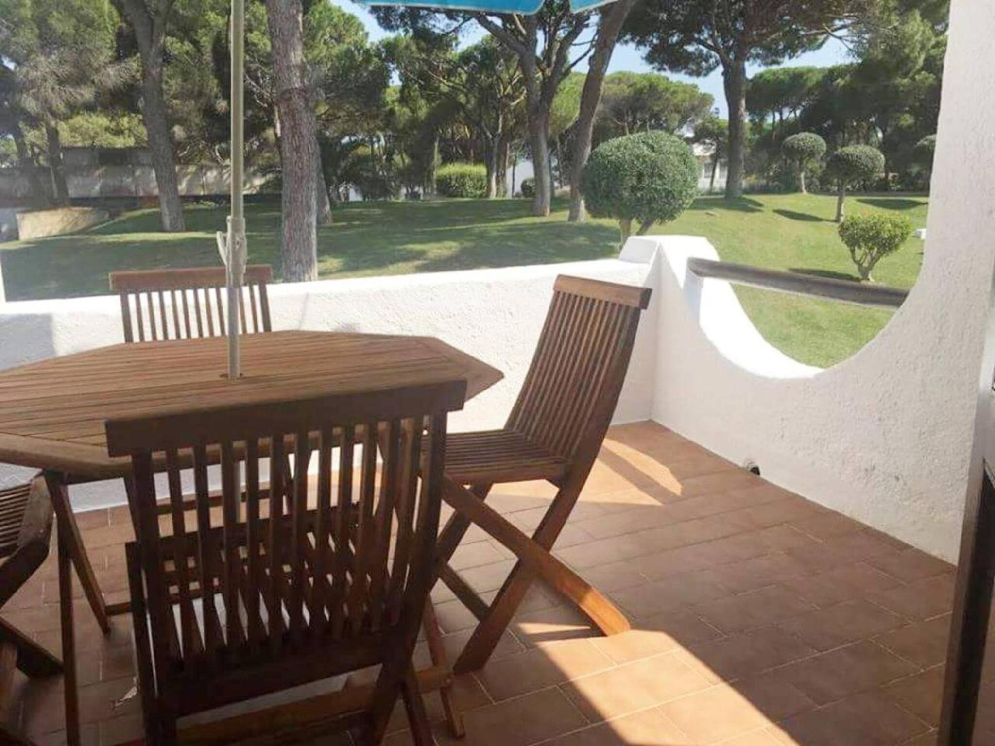 One bedroom apartement with shared pool terrace and wifi at Albufeira 4 km away from the beach photo 2