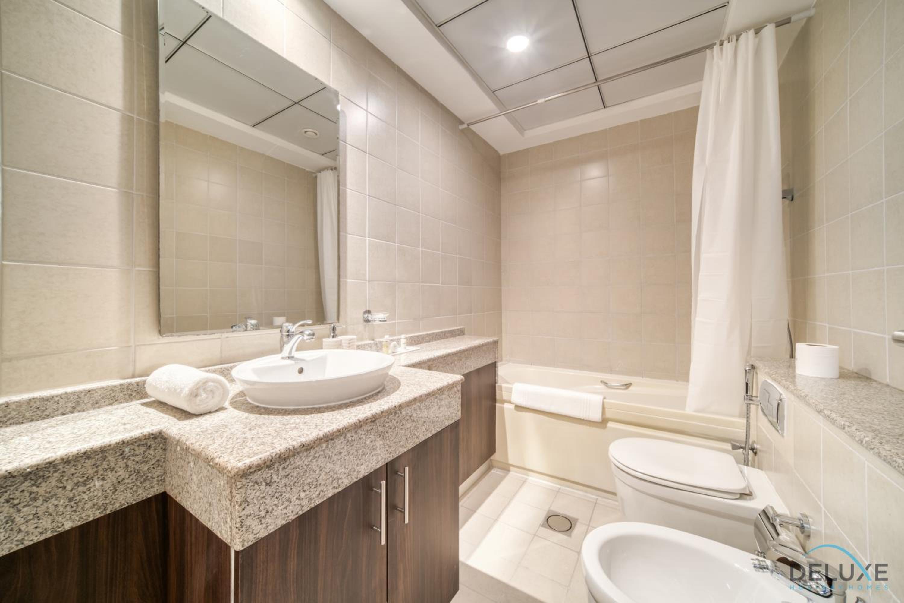 Appealing 2BR Apartment in Torch Tower Dubai Marina by Deluxe Holiday Homes