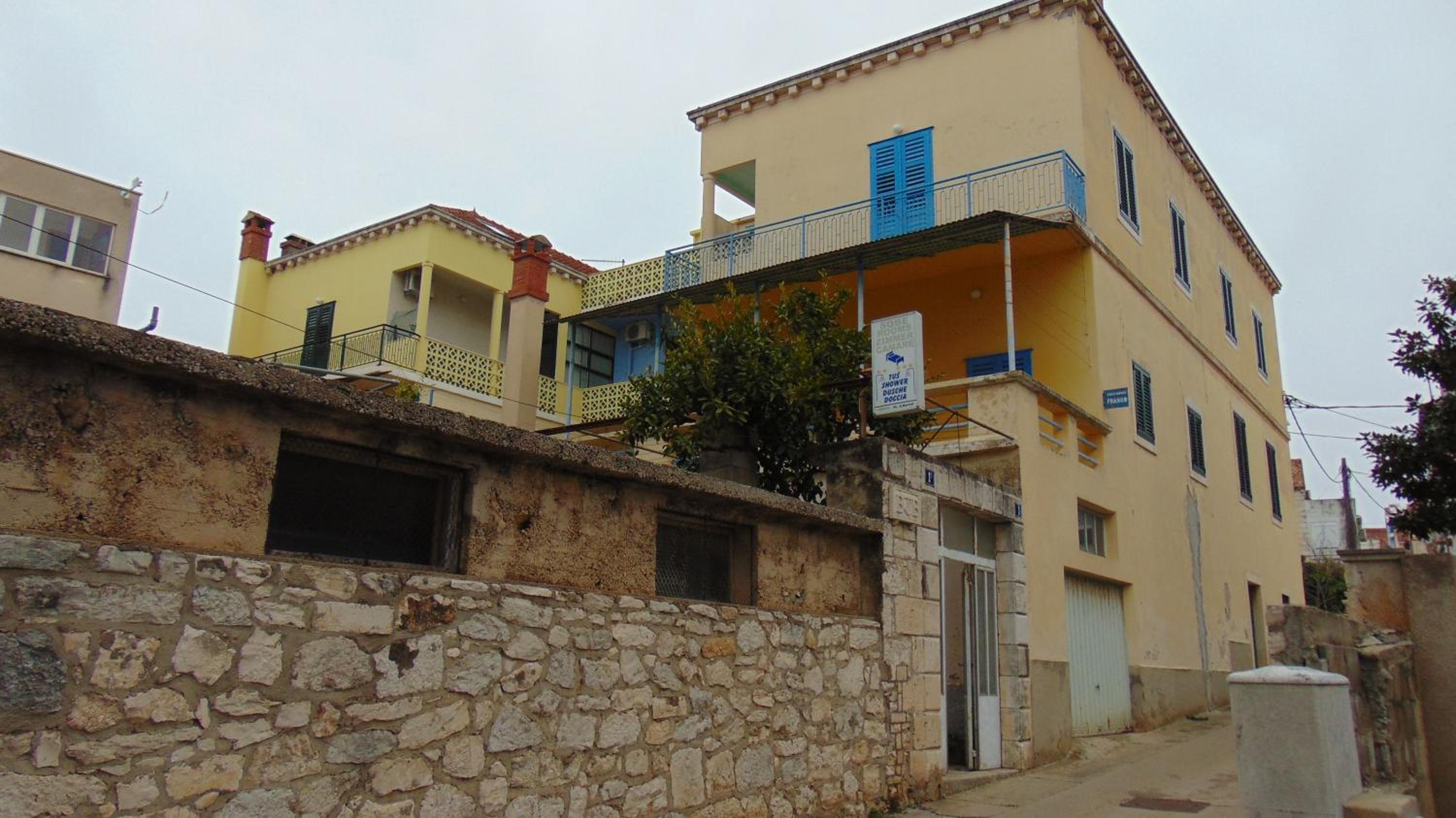 MARINA Apartment end rooms view 2