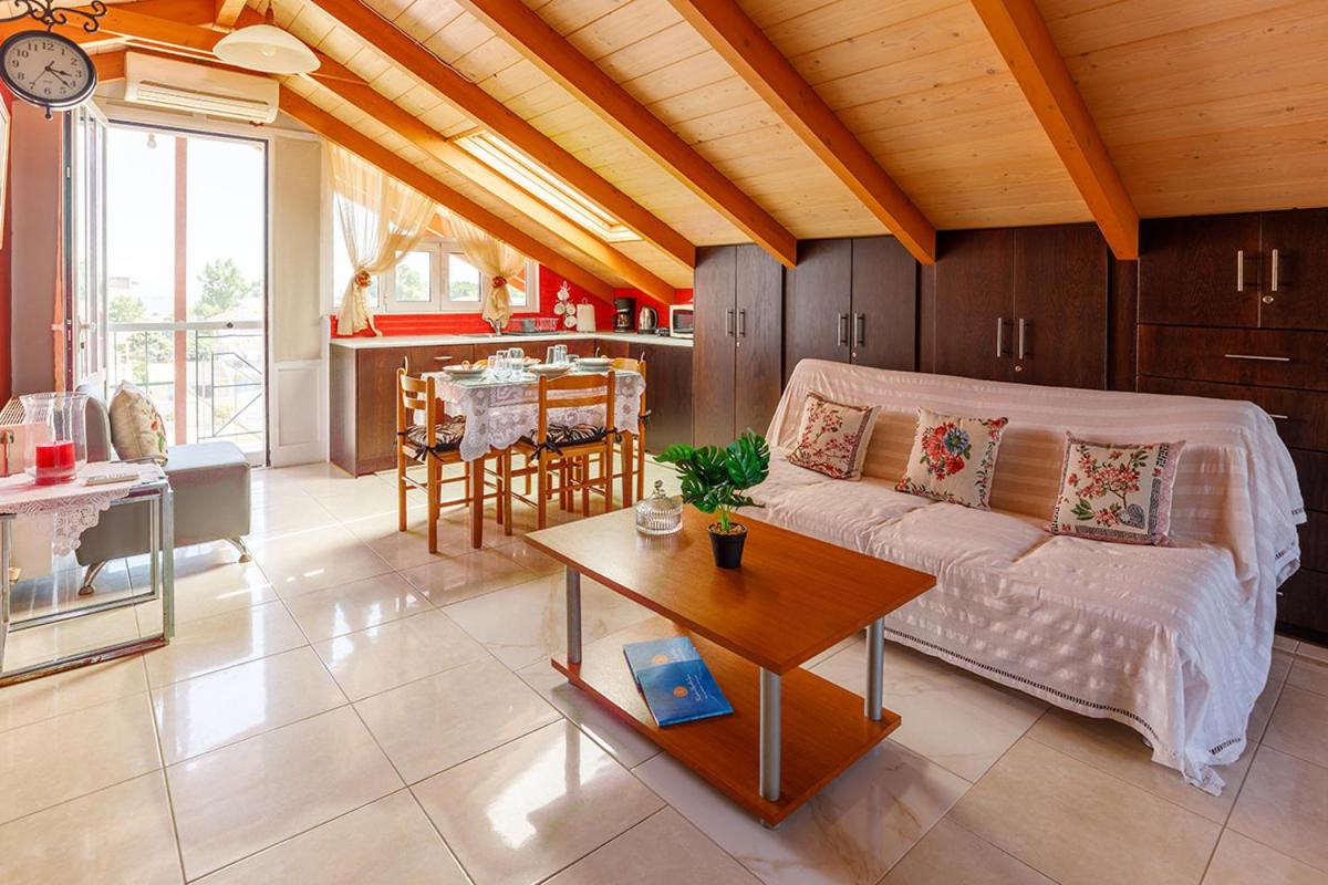 Luxurious Sofita in Preveza view 4