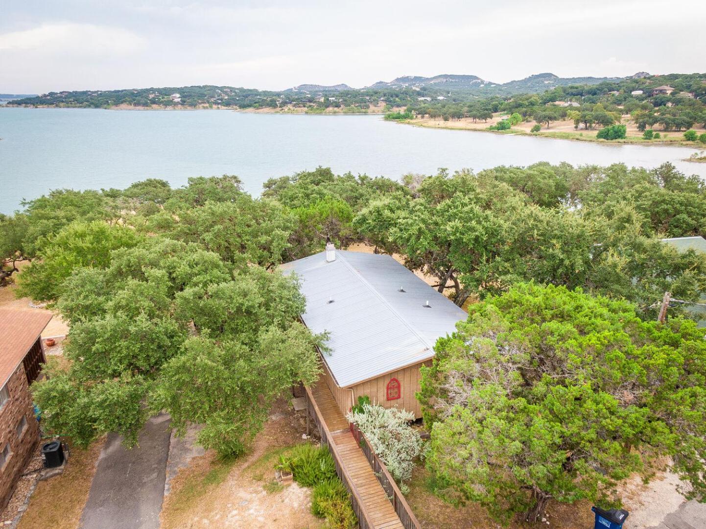 Casa del Lago - Lakefront Home! Direct Access to Canyon Lake