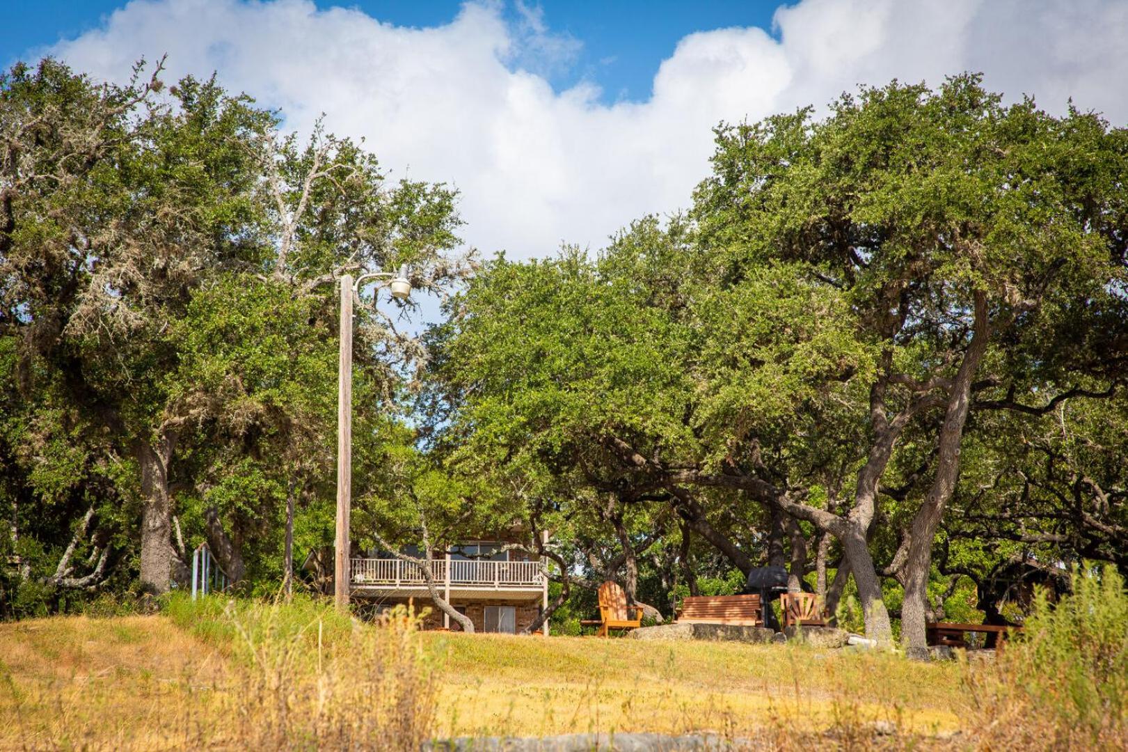 Casa del Lago - Lakefront Home! Direct Access to Canyon Lake