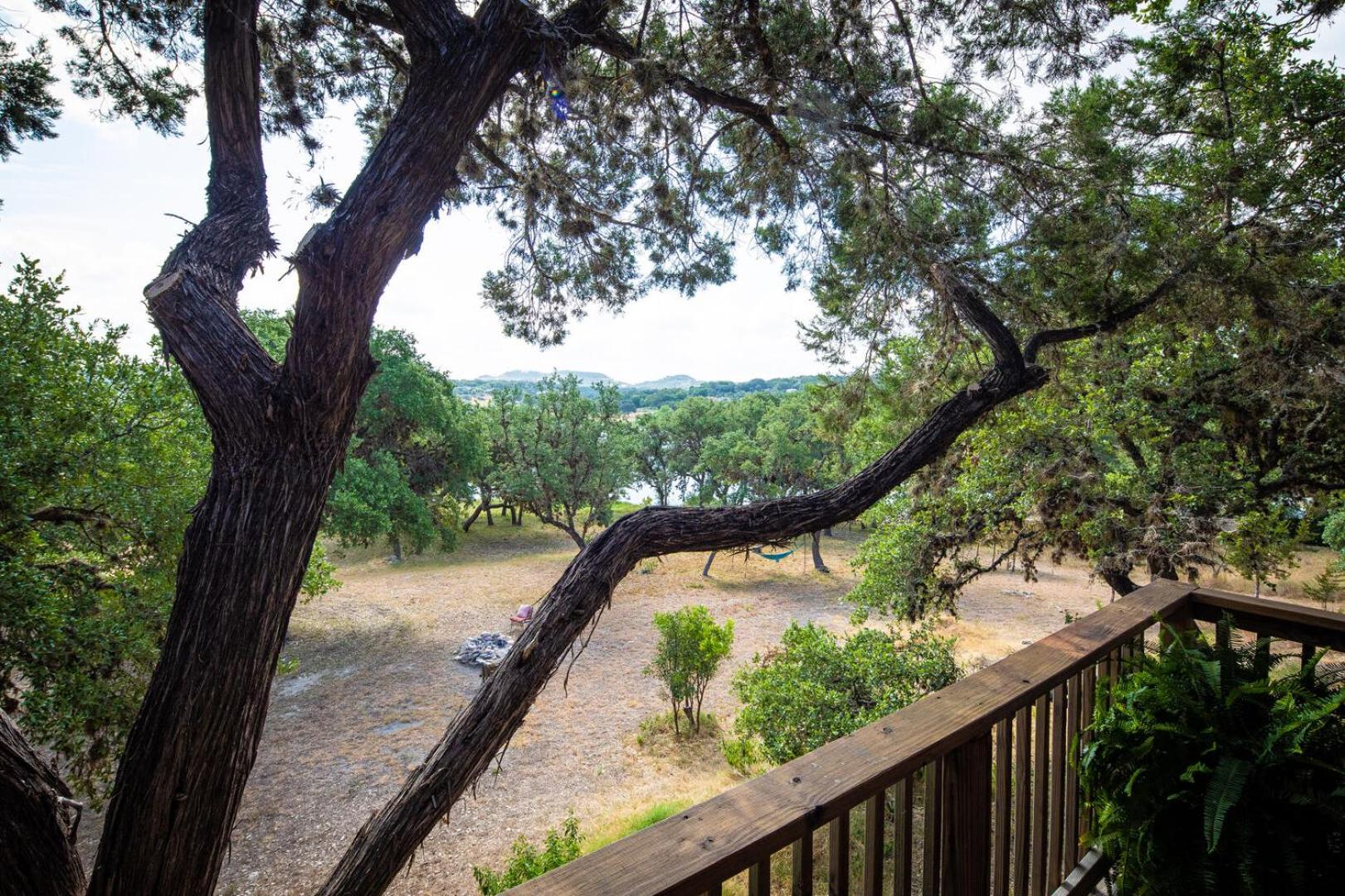 Casa del Lago - Lakefront Home! Direct Access to Canyon Lake