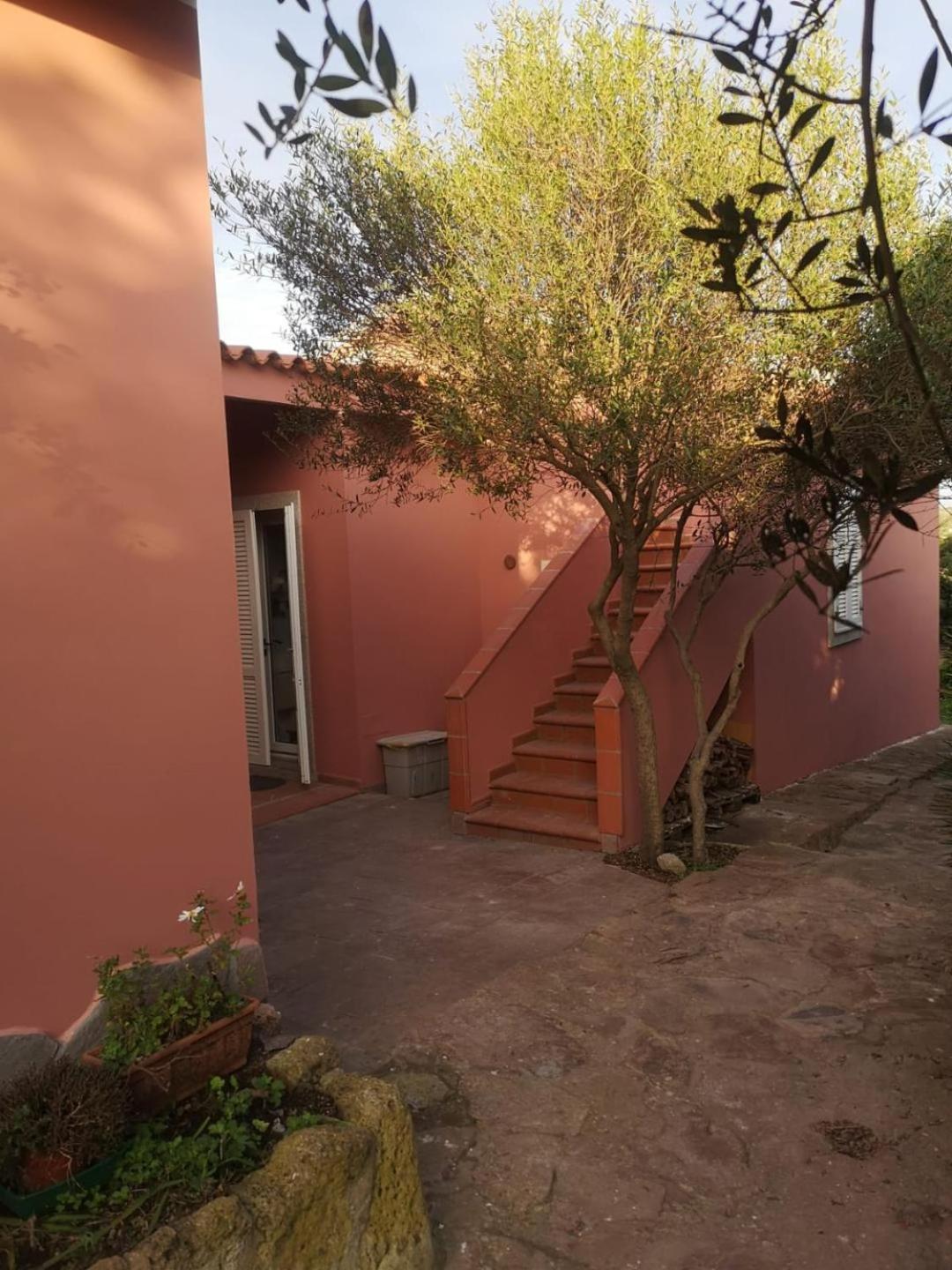 B&B Domus Oriens - monolocale indipendente in villa
