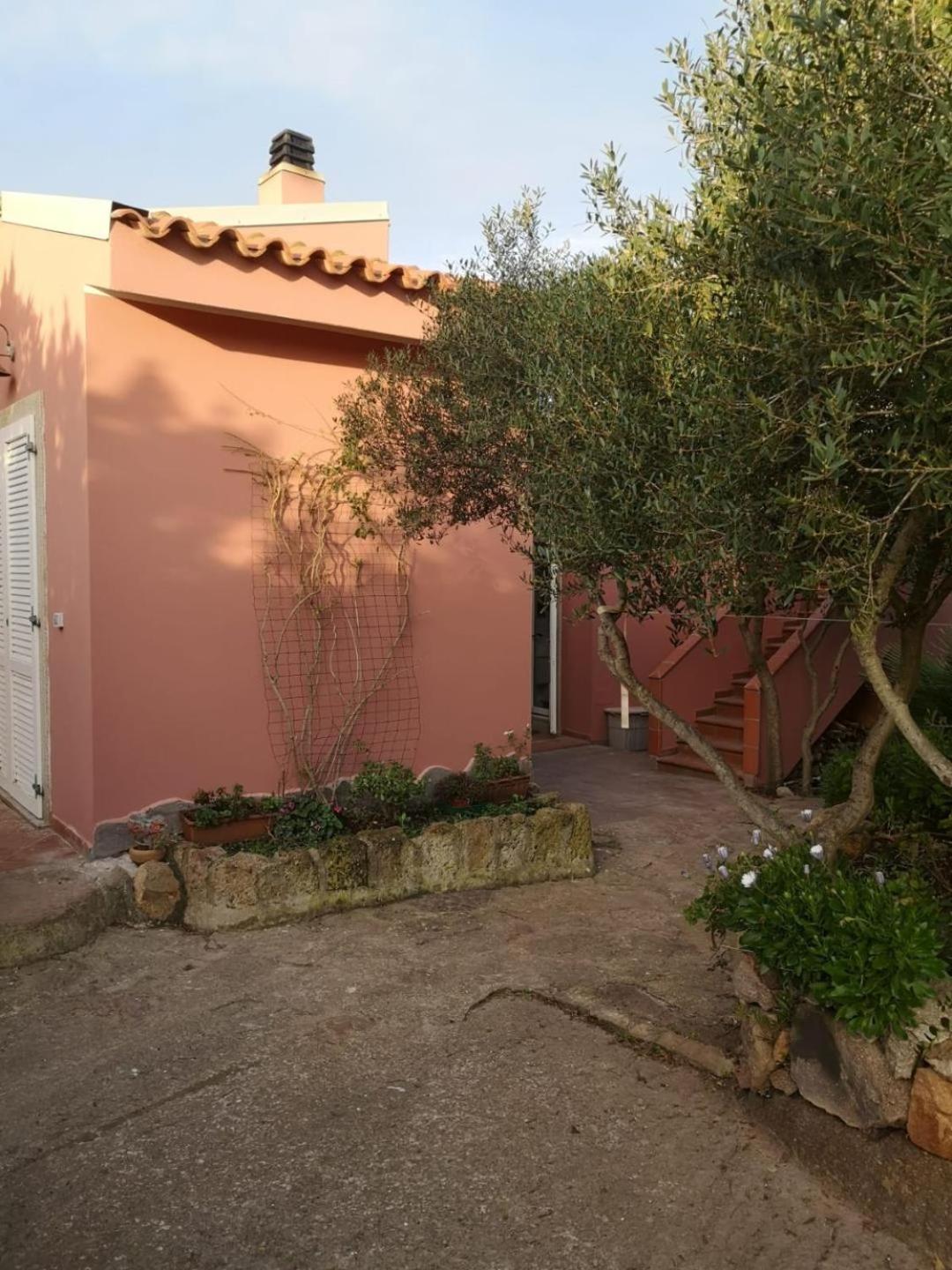 B&B Domus Oriens - monolocale indipendente in villa