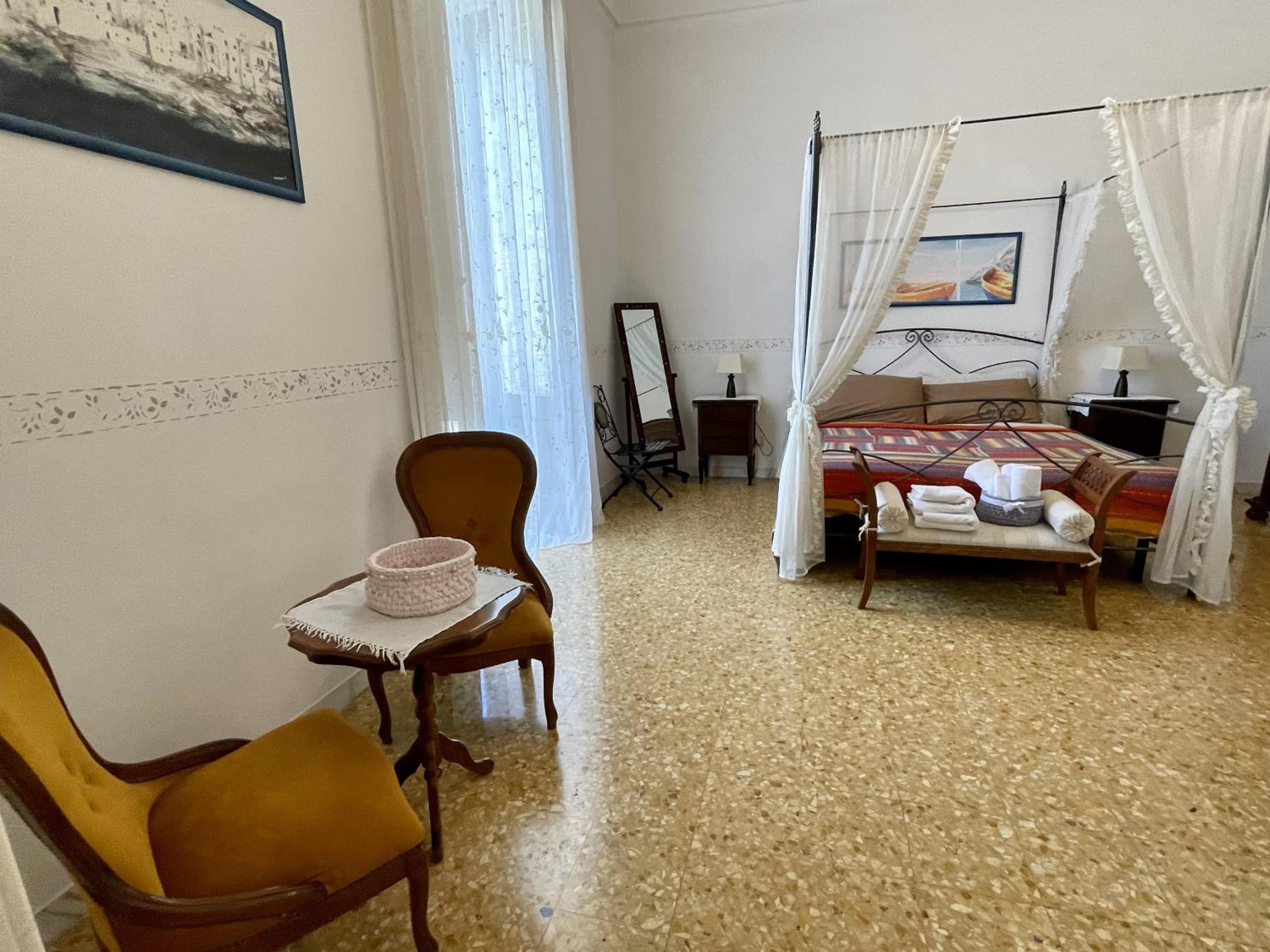 Piazzetta San Giovanni B&B