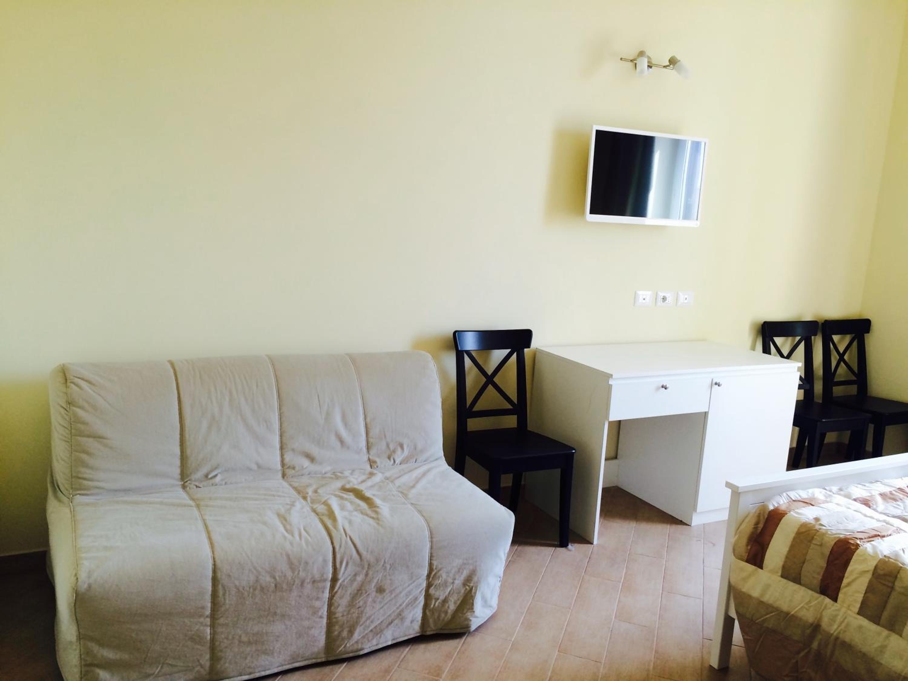 Serventi Longhi Rooms
