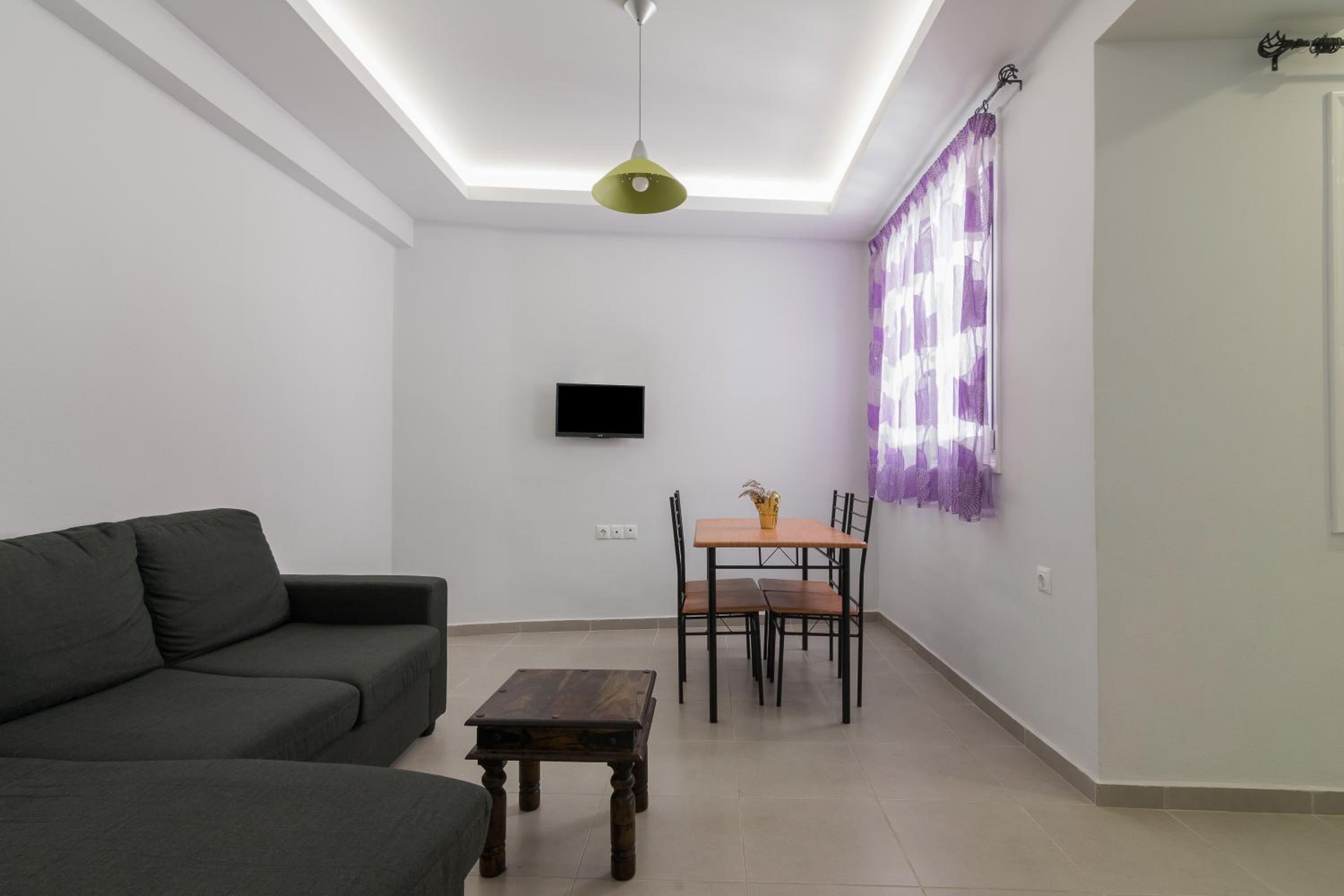 Comfy apartment for 6 people in Heraklion photo 5