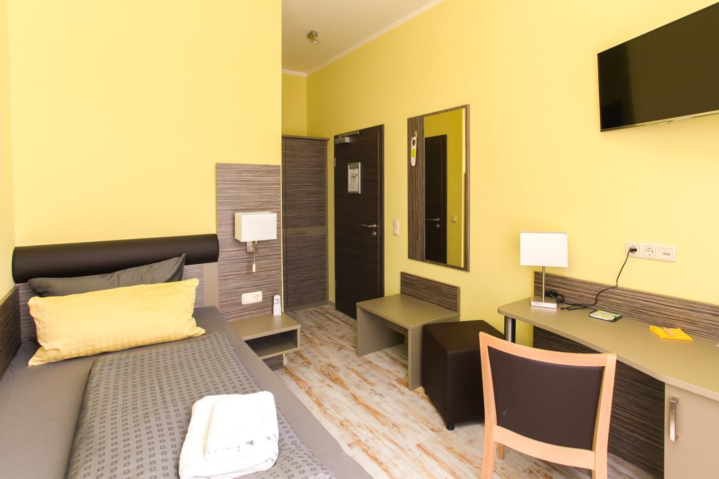 Pension Eshramo