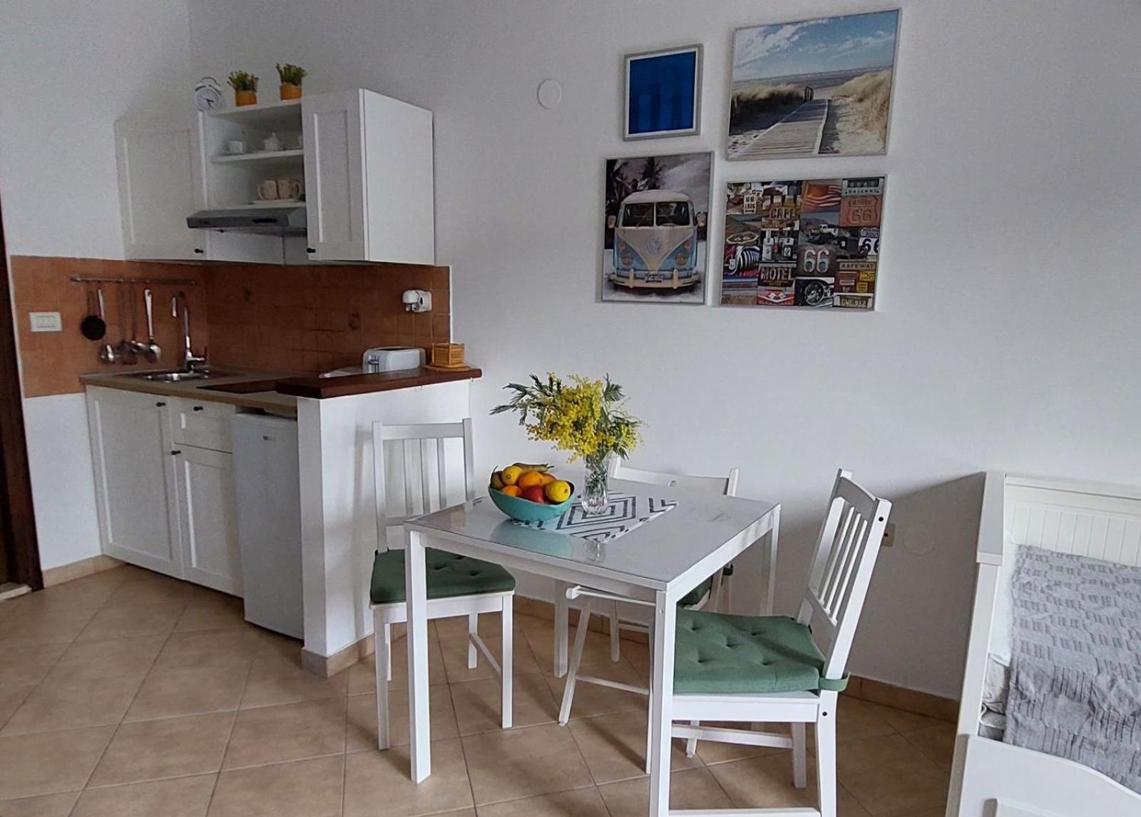 Apartman i Studio Smrikve view 3