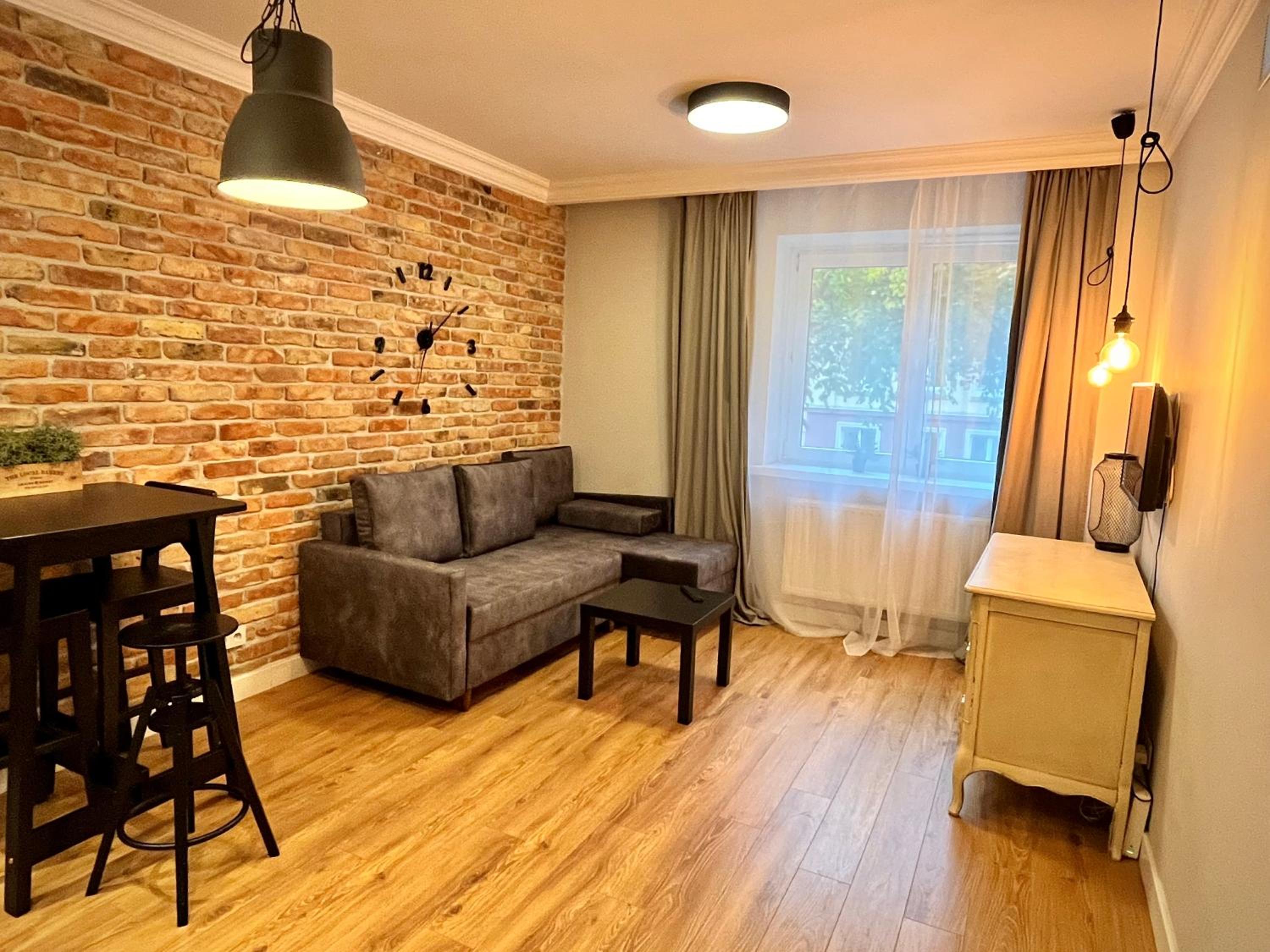 Stylish Cozy flat in Warsaw center view 4
