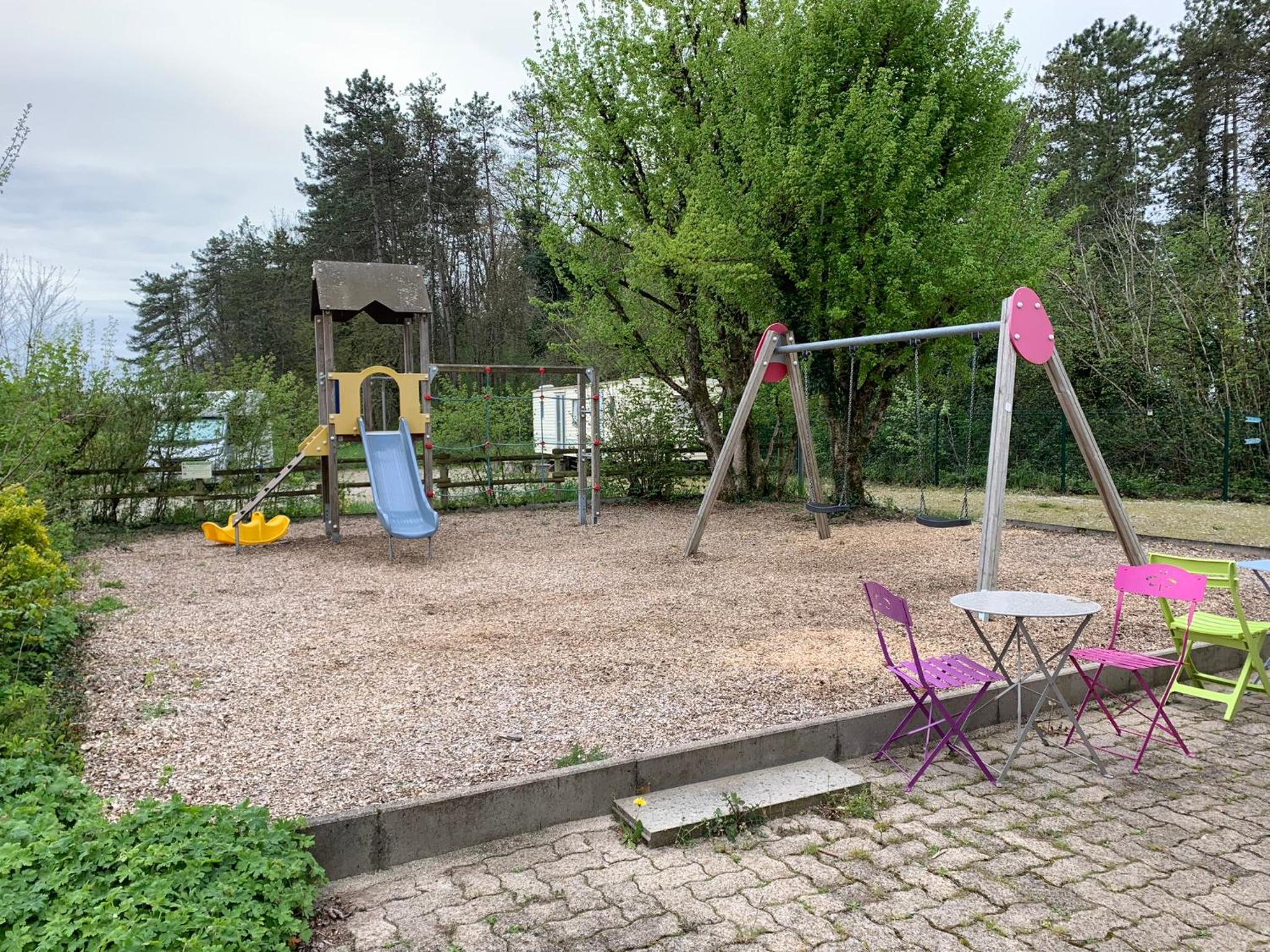 Camping La Saline d'Arc et Senans view 4