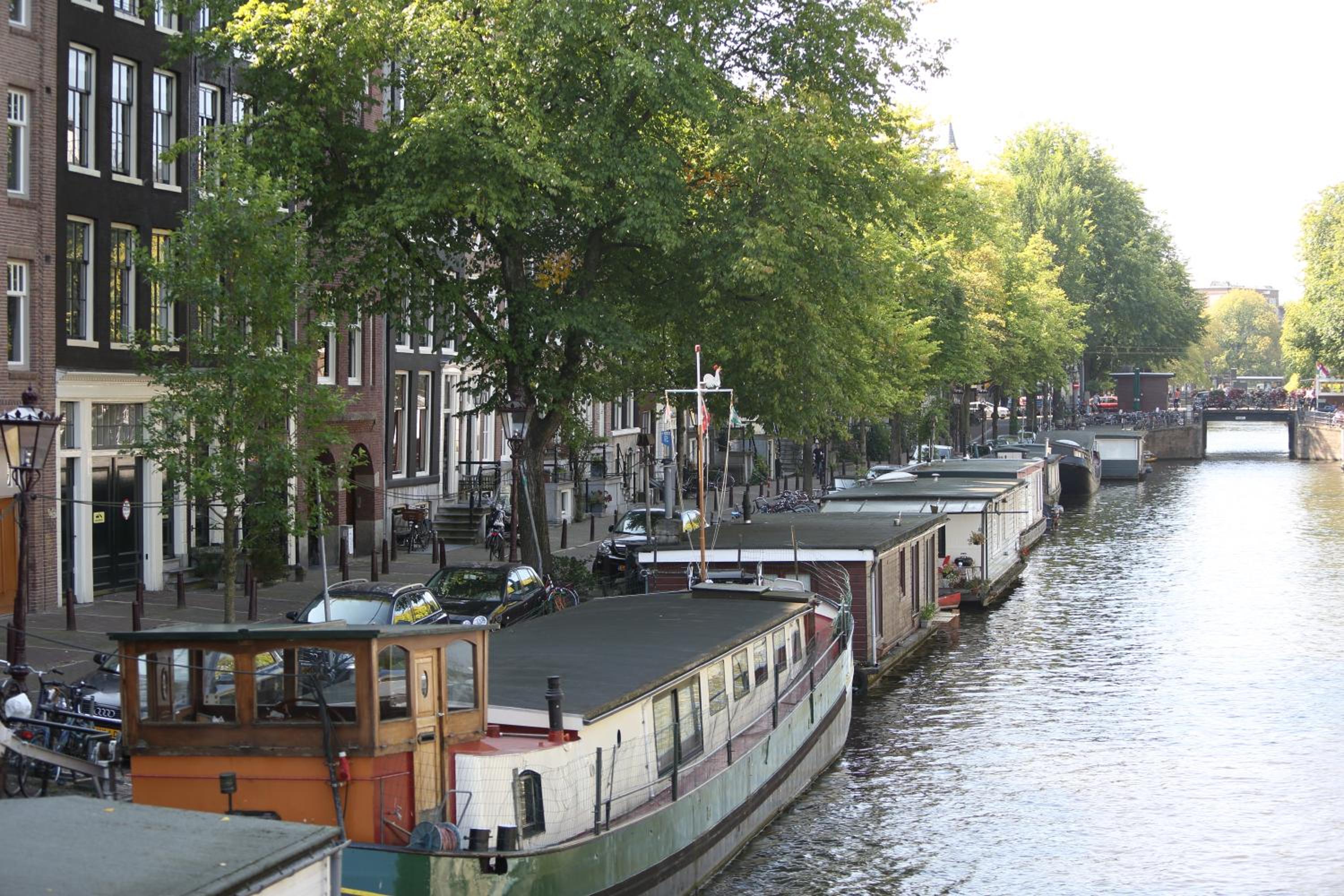 Large 2p canal apartment Prinsengracht