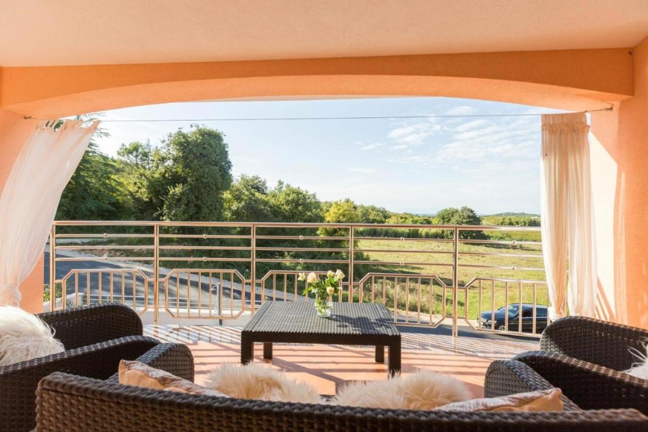 Villa Mirjana with private Pool view 2