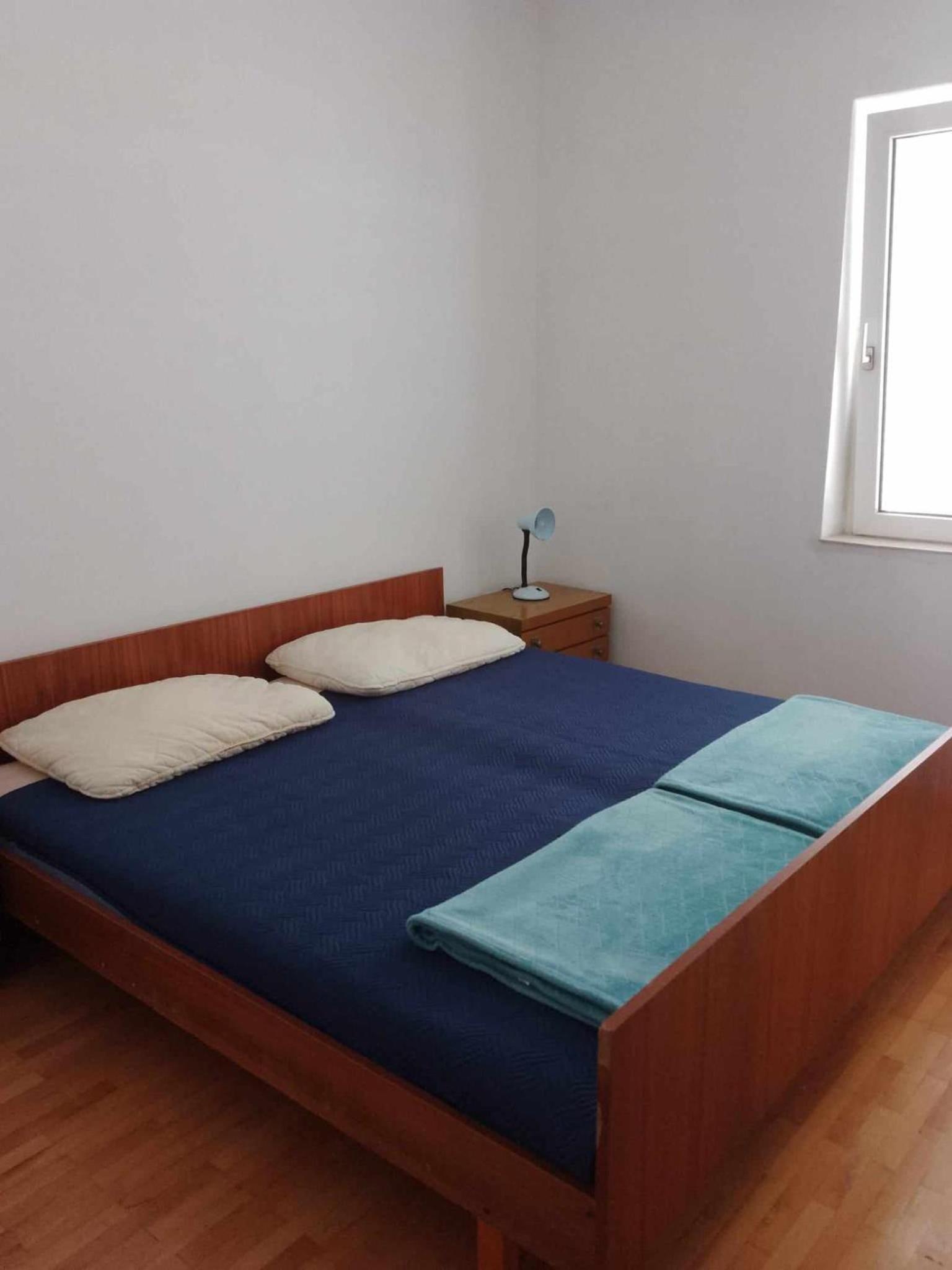 Apartment Pemper view 2