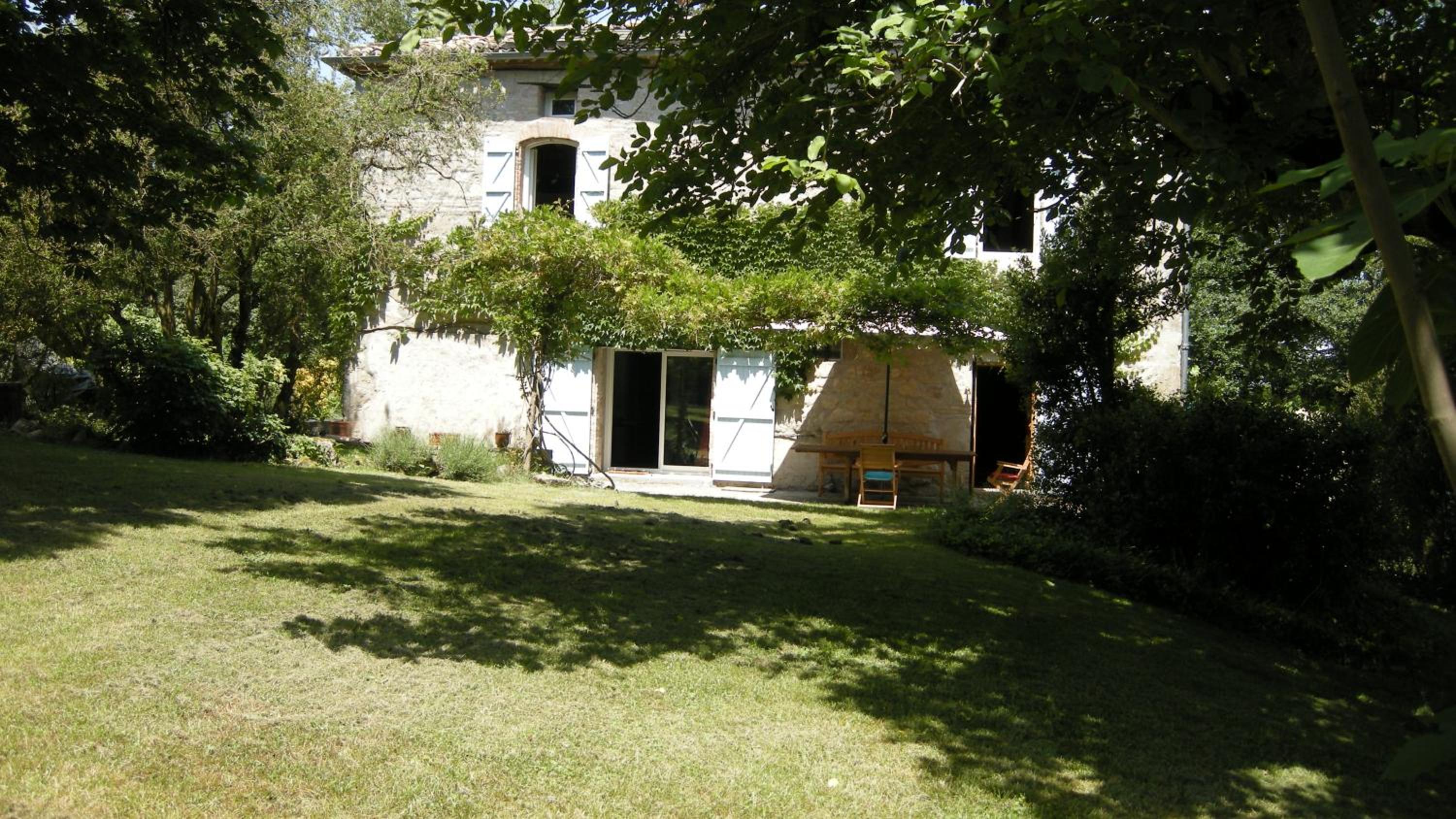 Château de Cartou view 4