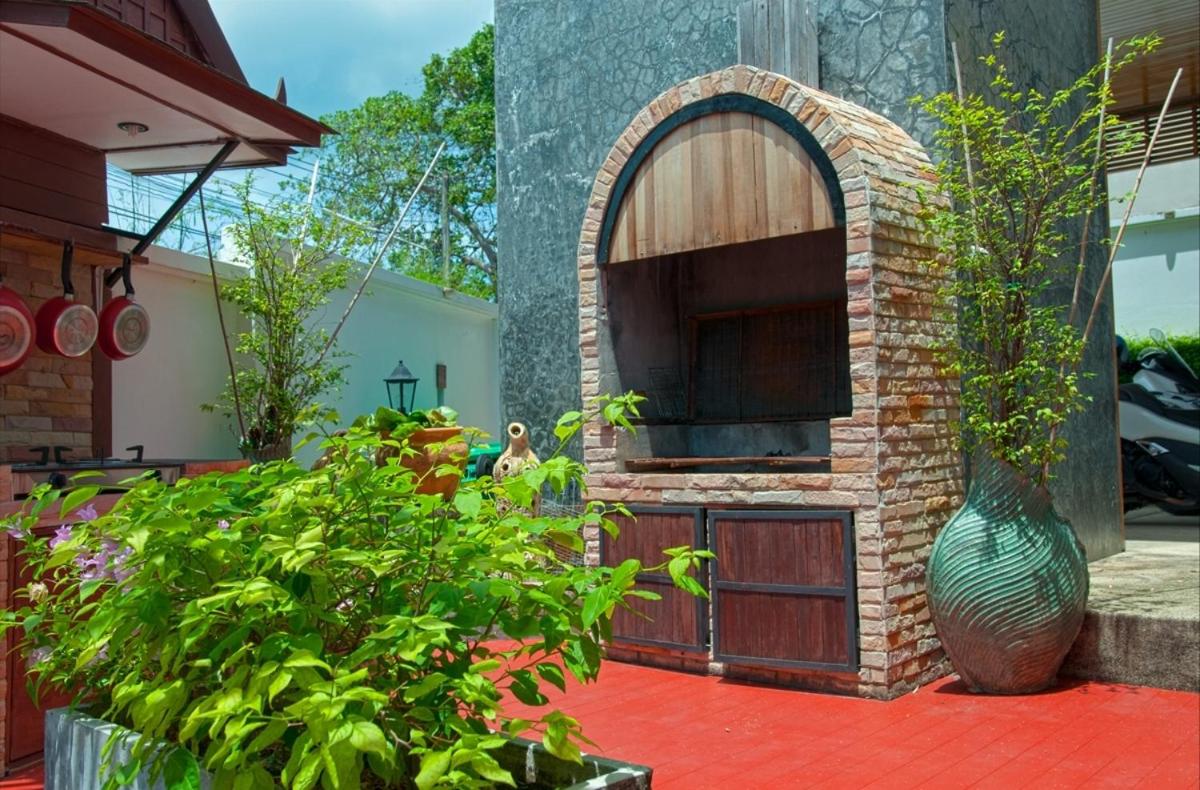Nai Harn Beach Villa