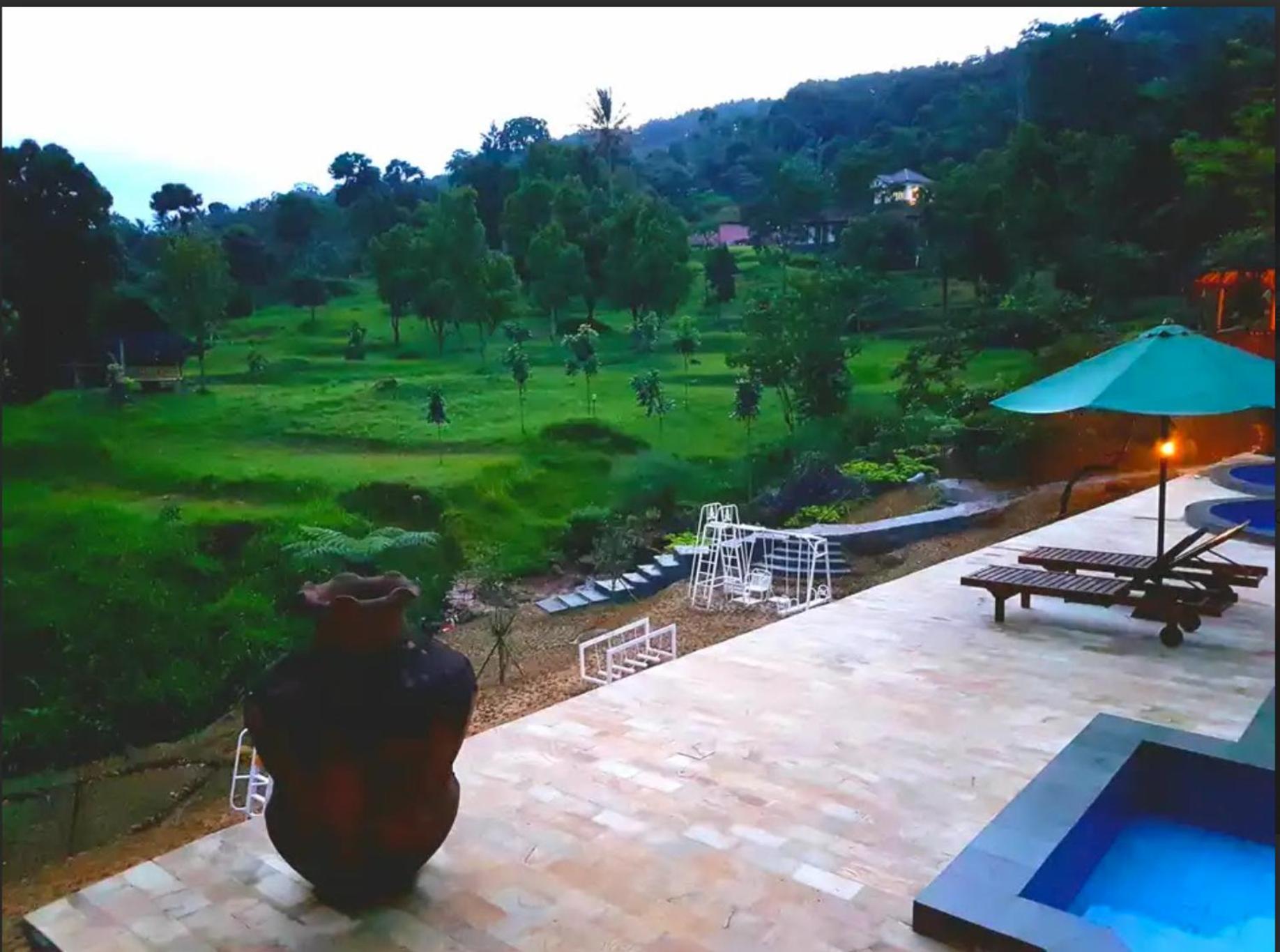 Gunung Geulis Camp Area view 5