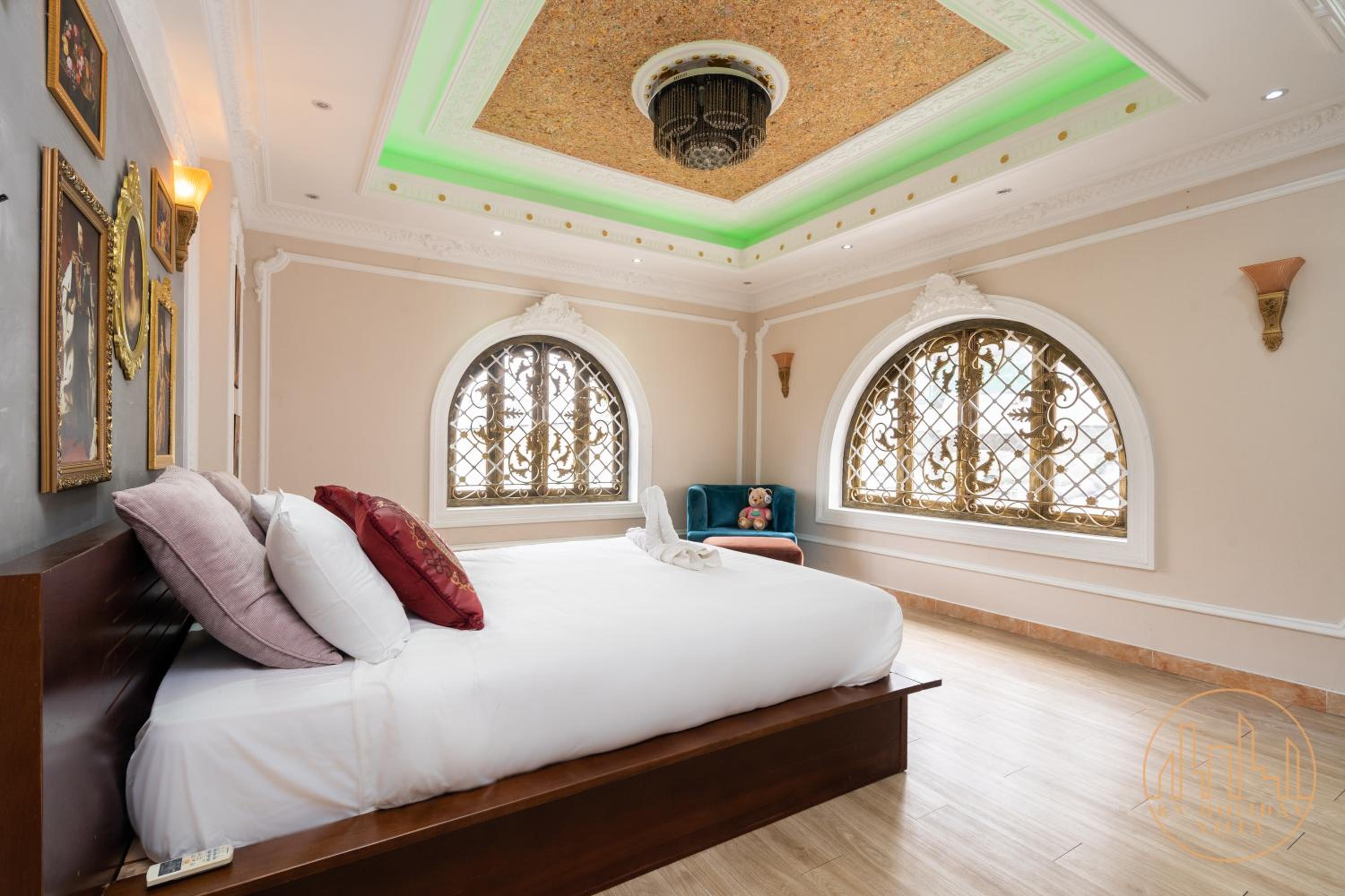 KN Holiday Villa