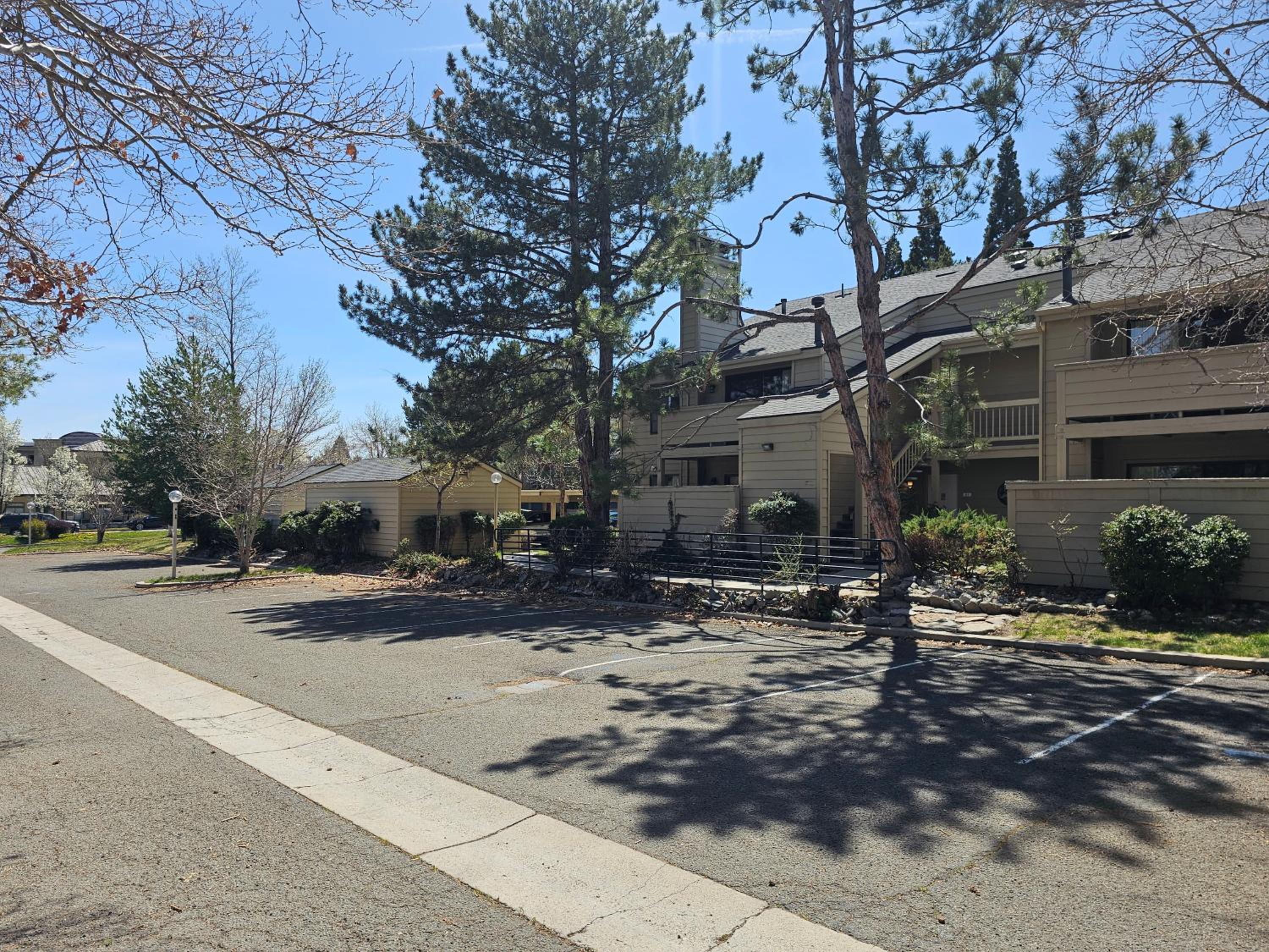 Reno Vacations - Club Lakeridge - Property Image 13