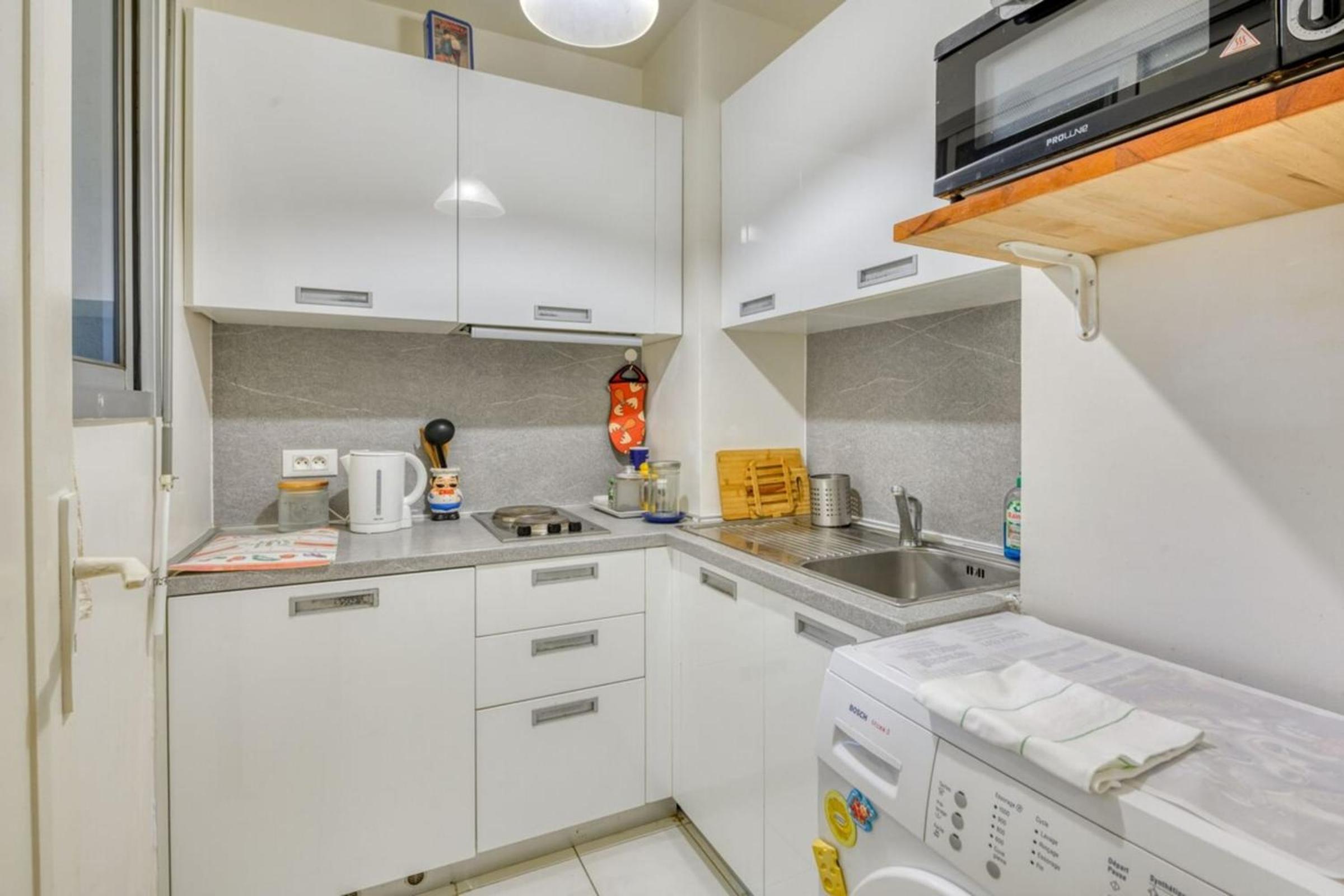 Studio Close to all Hyper Central amenities photo 2
