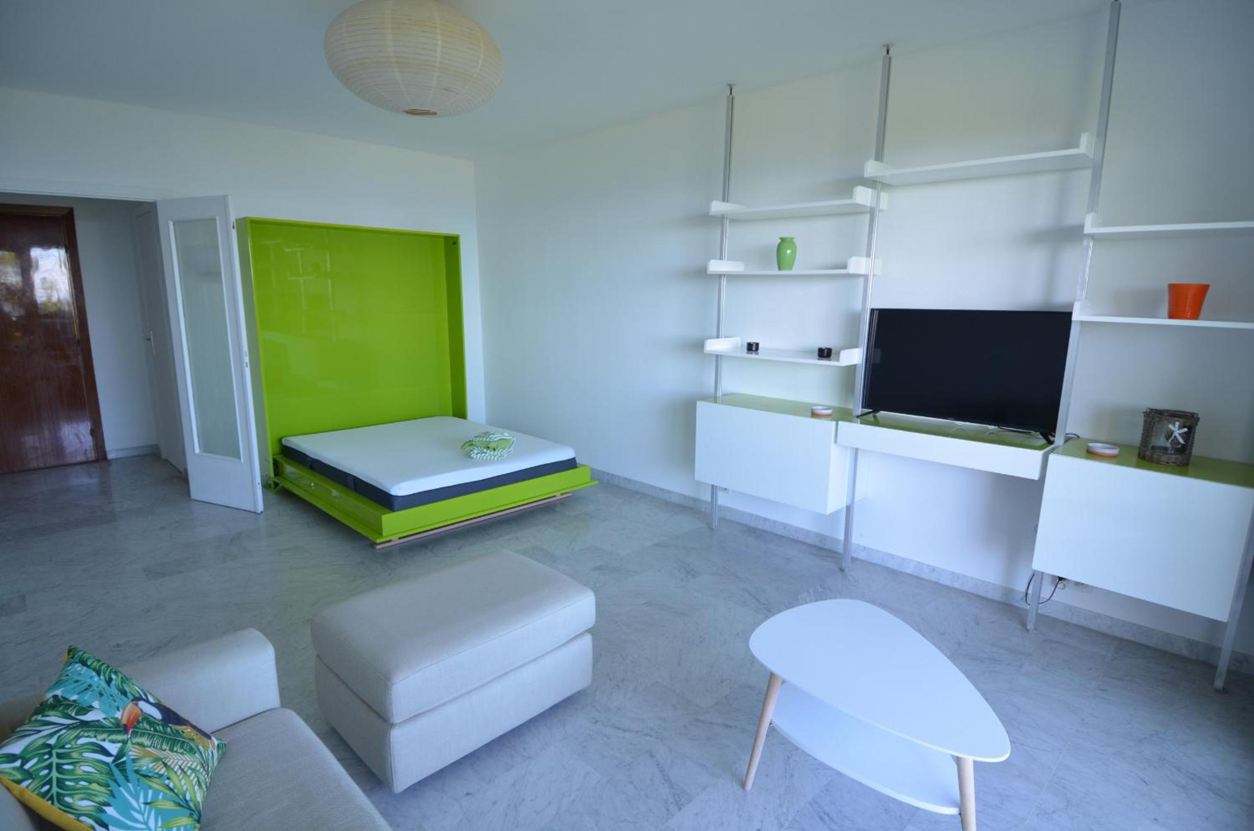 Exceptionnel studio vue Mer hauteurs de Nice view 4