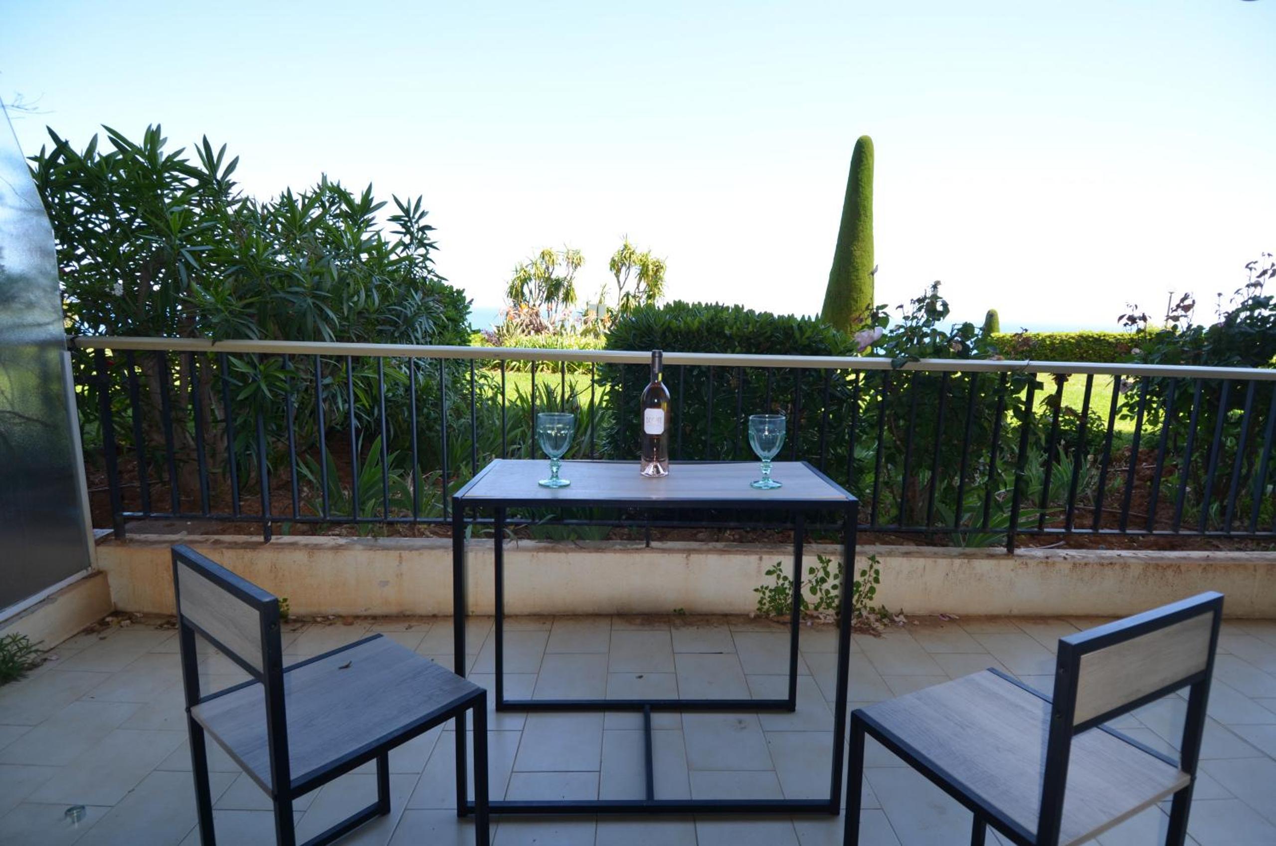 Exceptionnel studio vue Mer hauteurs de Nice view 5