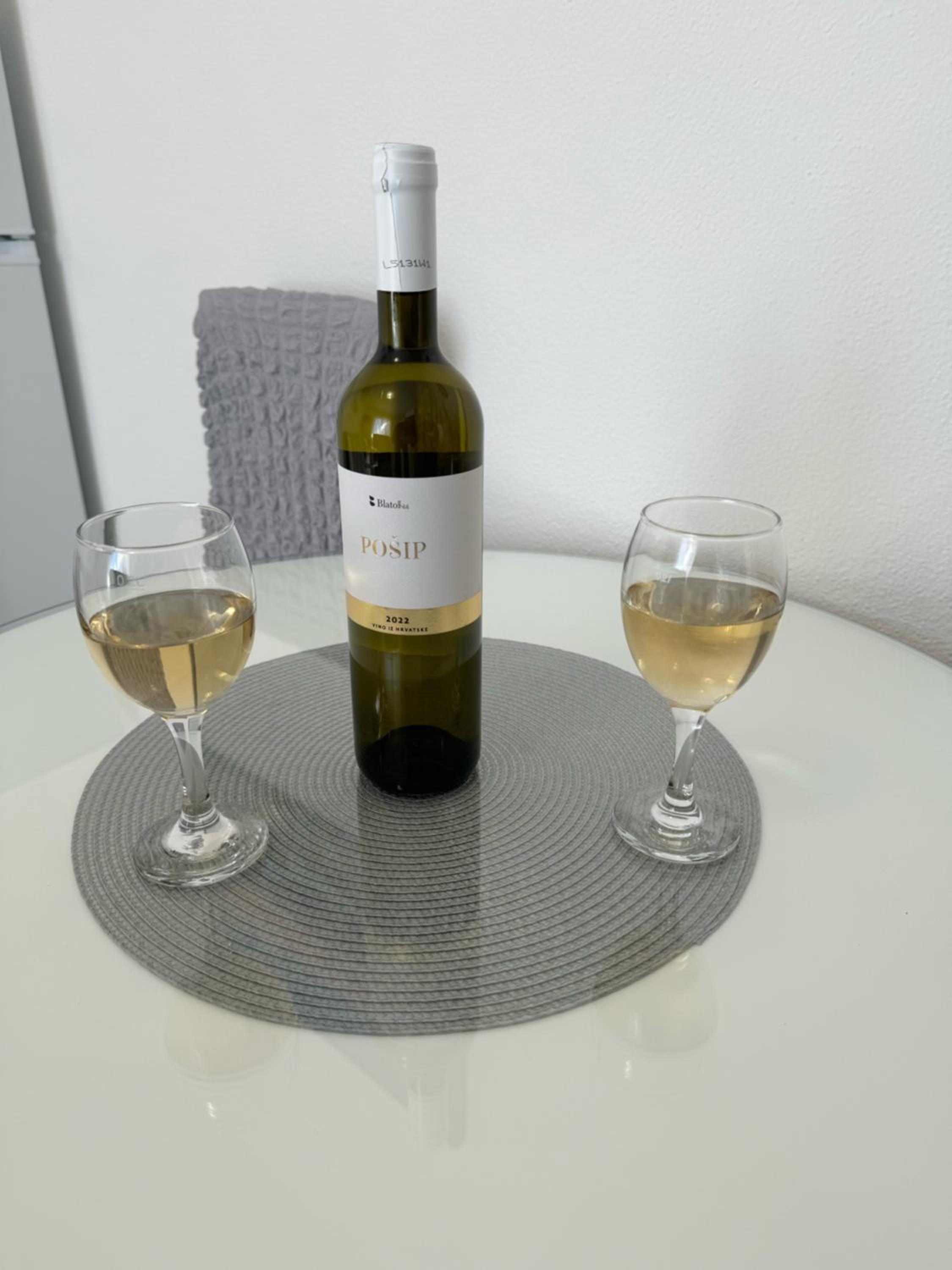Apartmani Komparic view 5