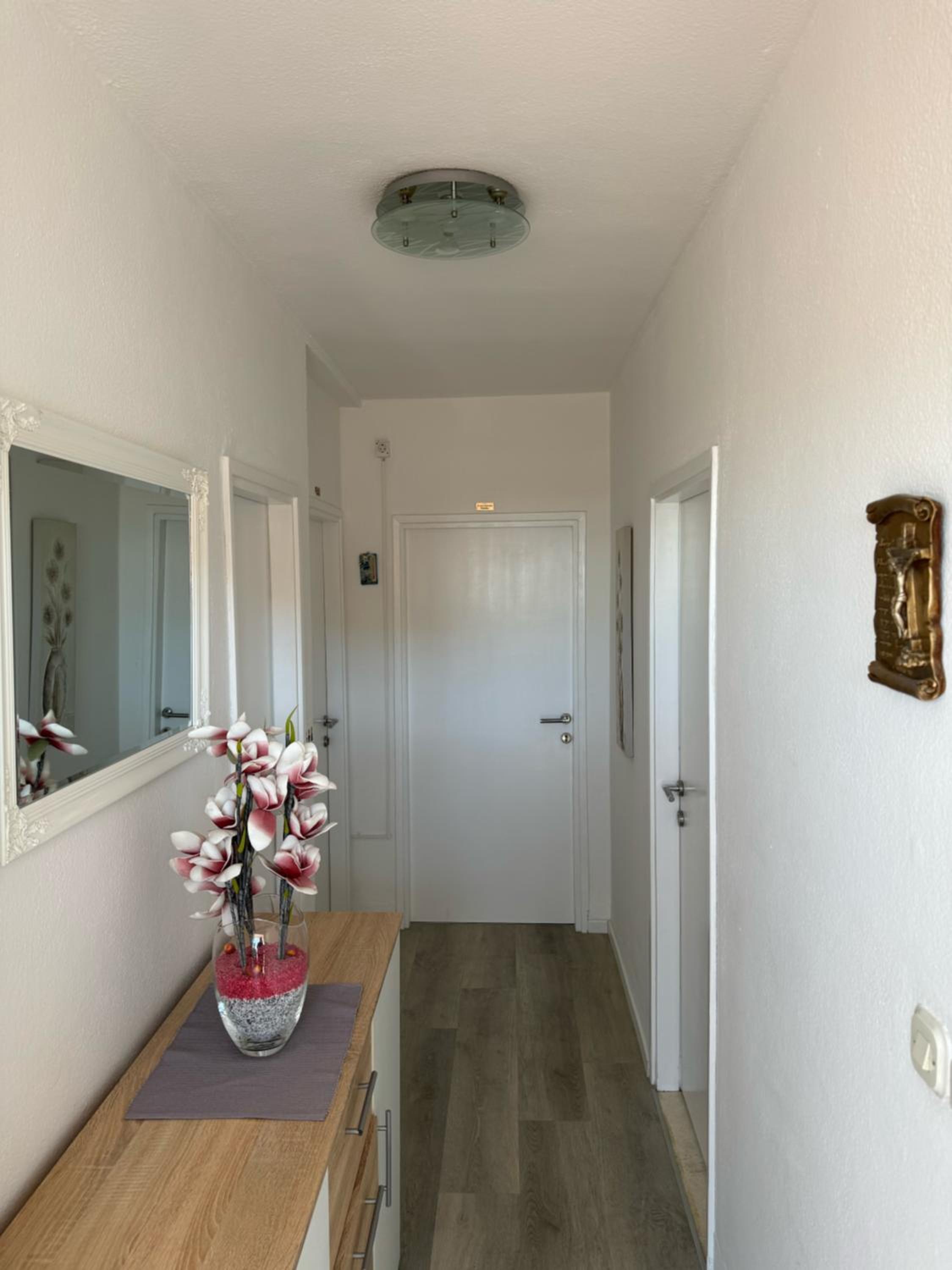 Apartmani Komparic view 3