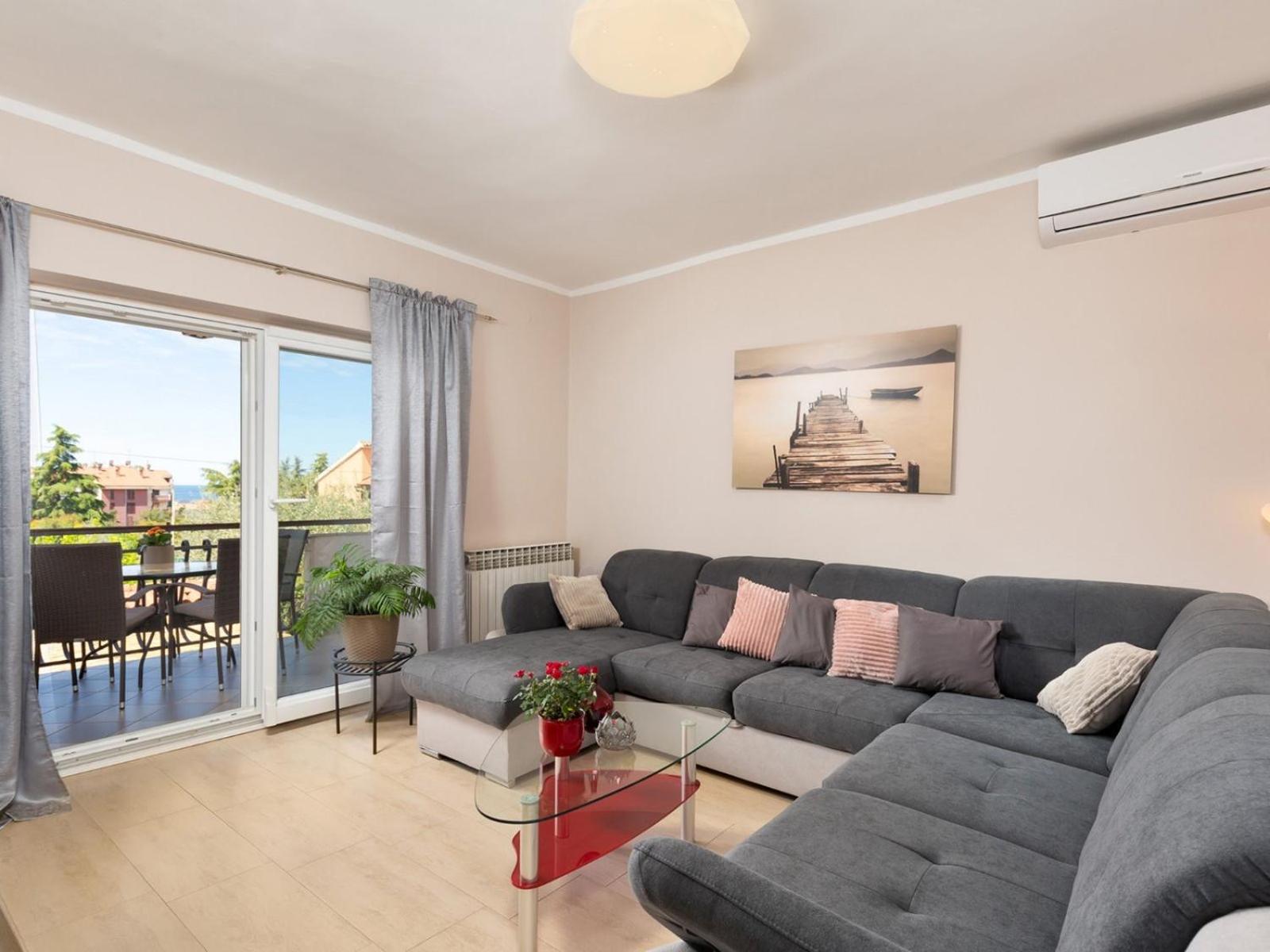 Apartments Loredana view 3