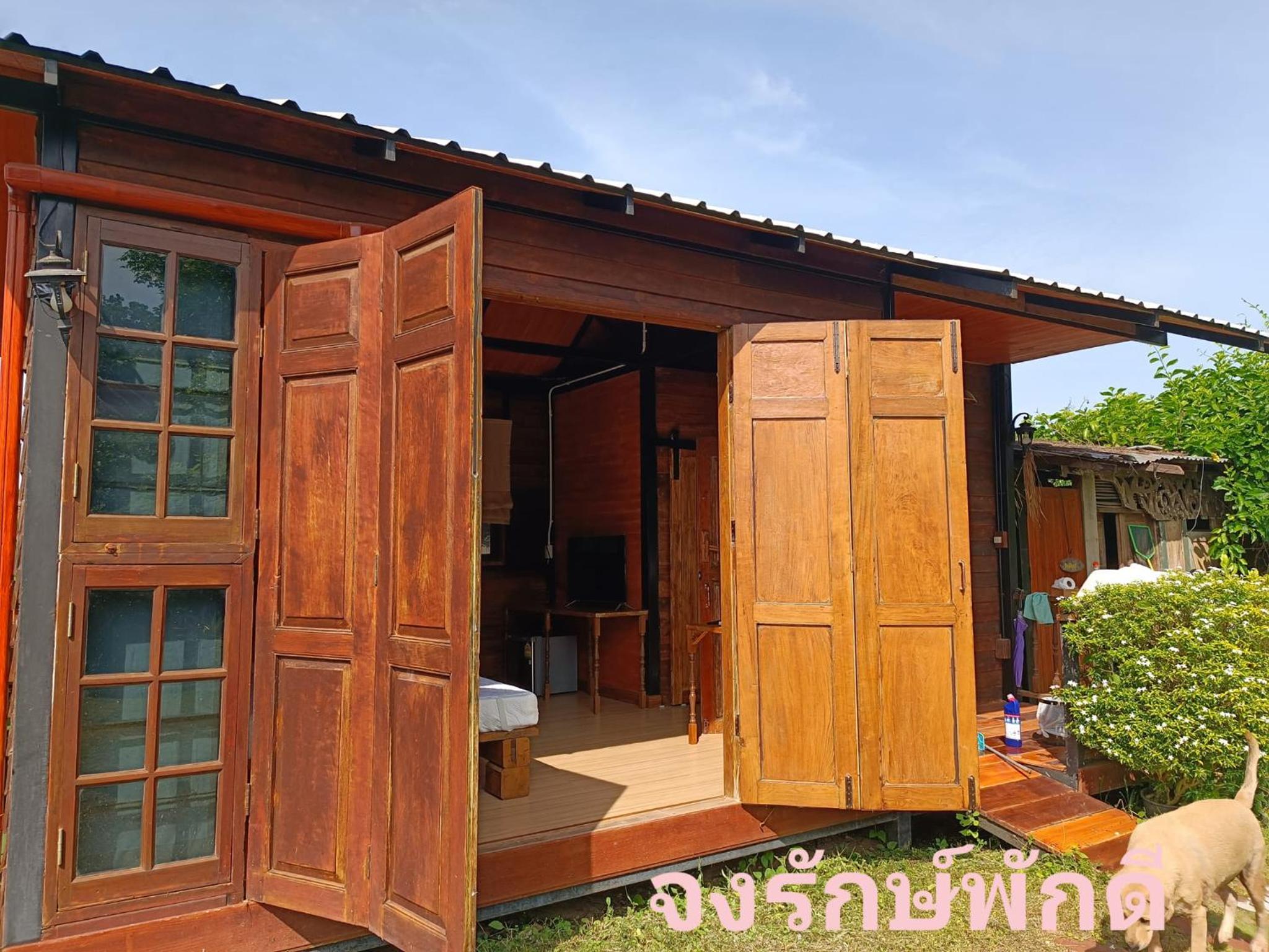 Jongluxpakdee Hotel