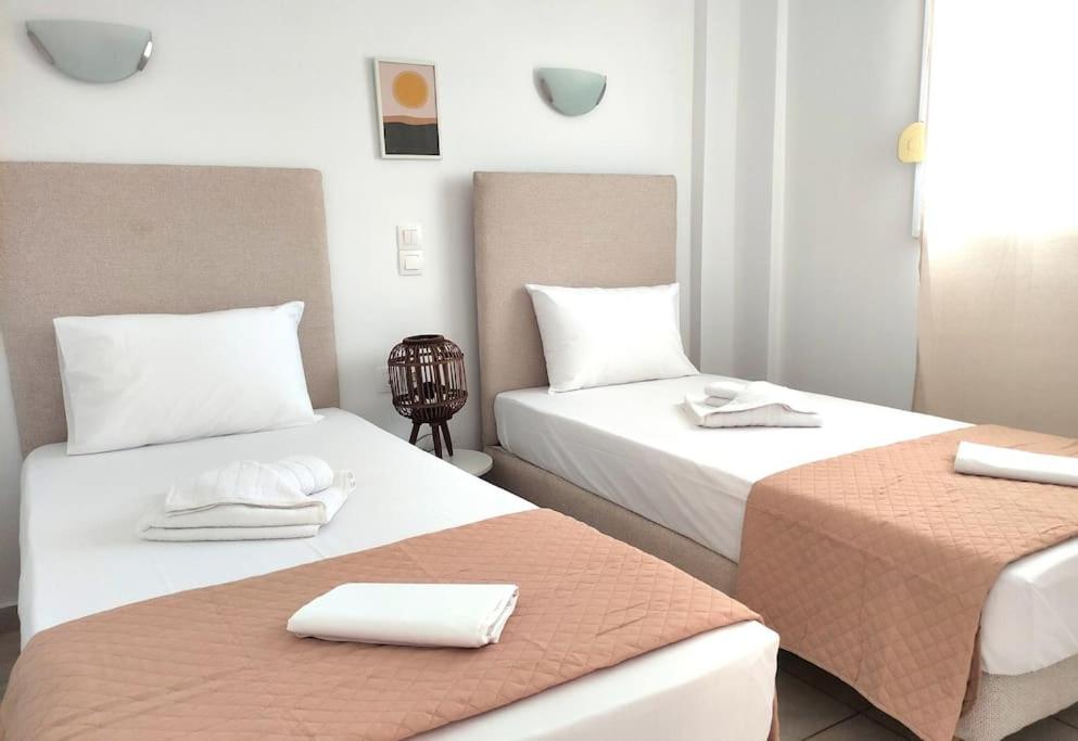 #5 Giorgos & Chara Apartments view 3