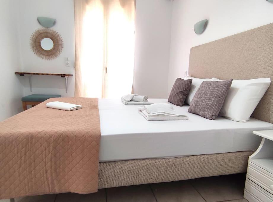 #5 Giorgos & Chara Apartments view 2