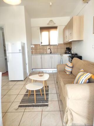 #5 Giorgos & Chara Apartments view 5