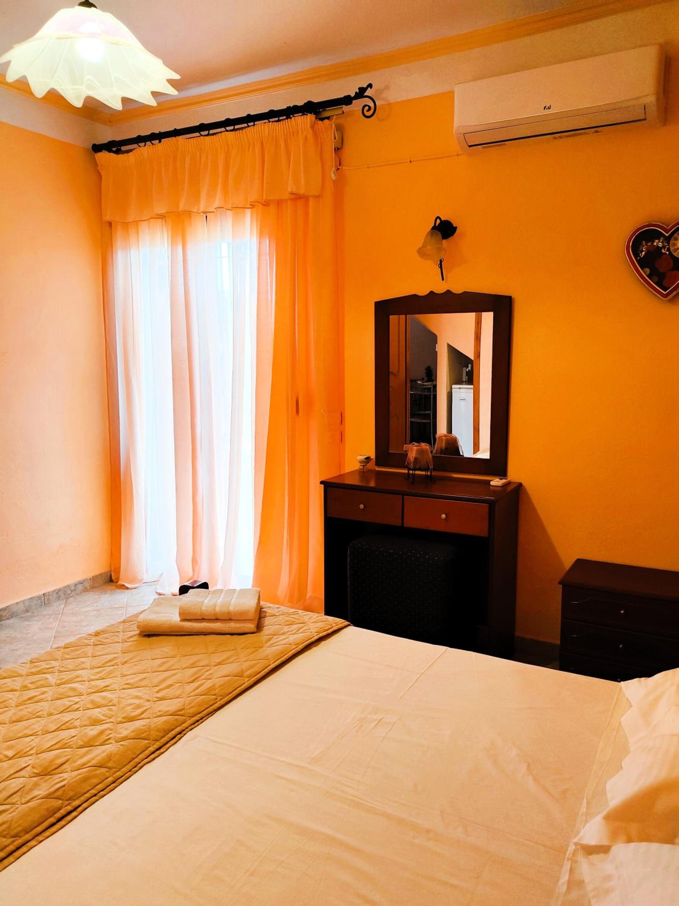 prestige studio & apartment