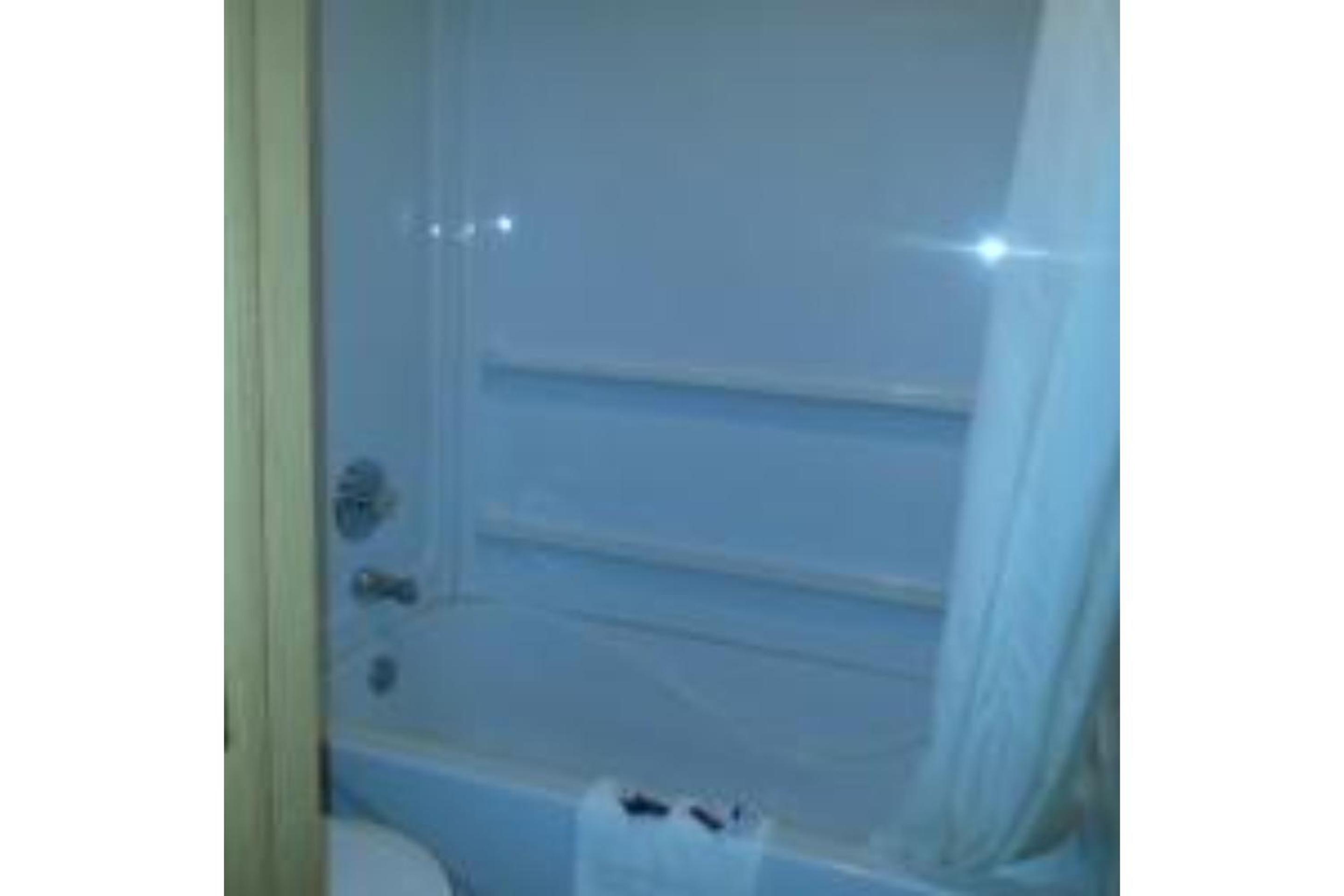 Columbus Motel - Property Image 11