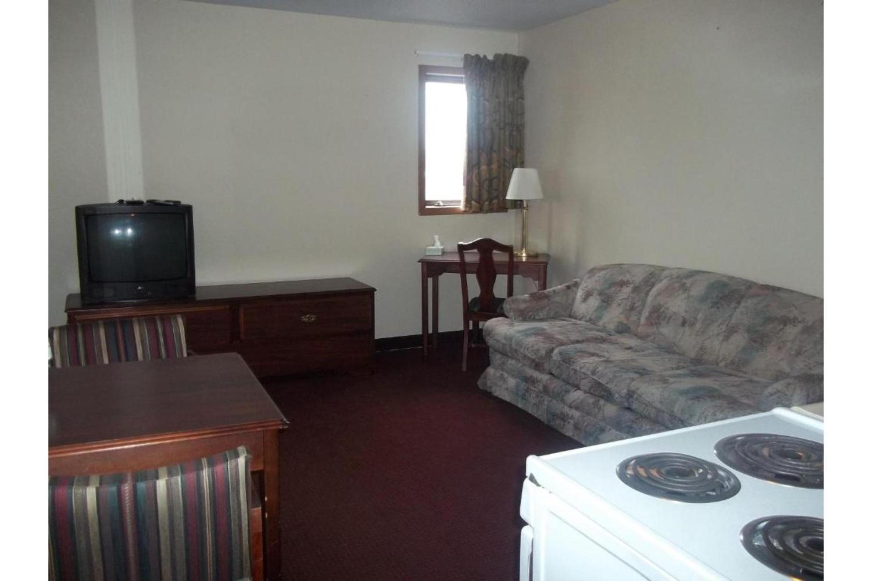Columbus Motel - Property Image 3