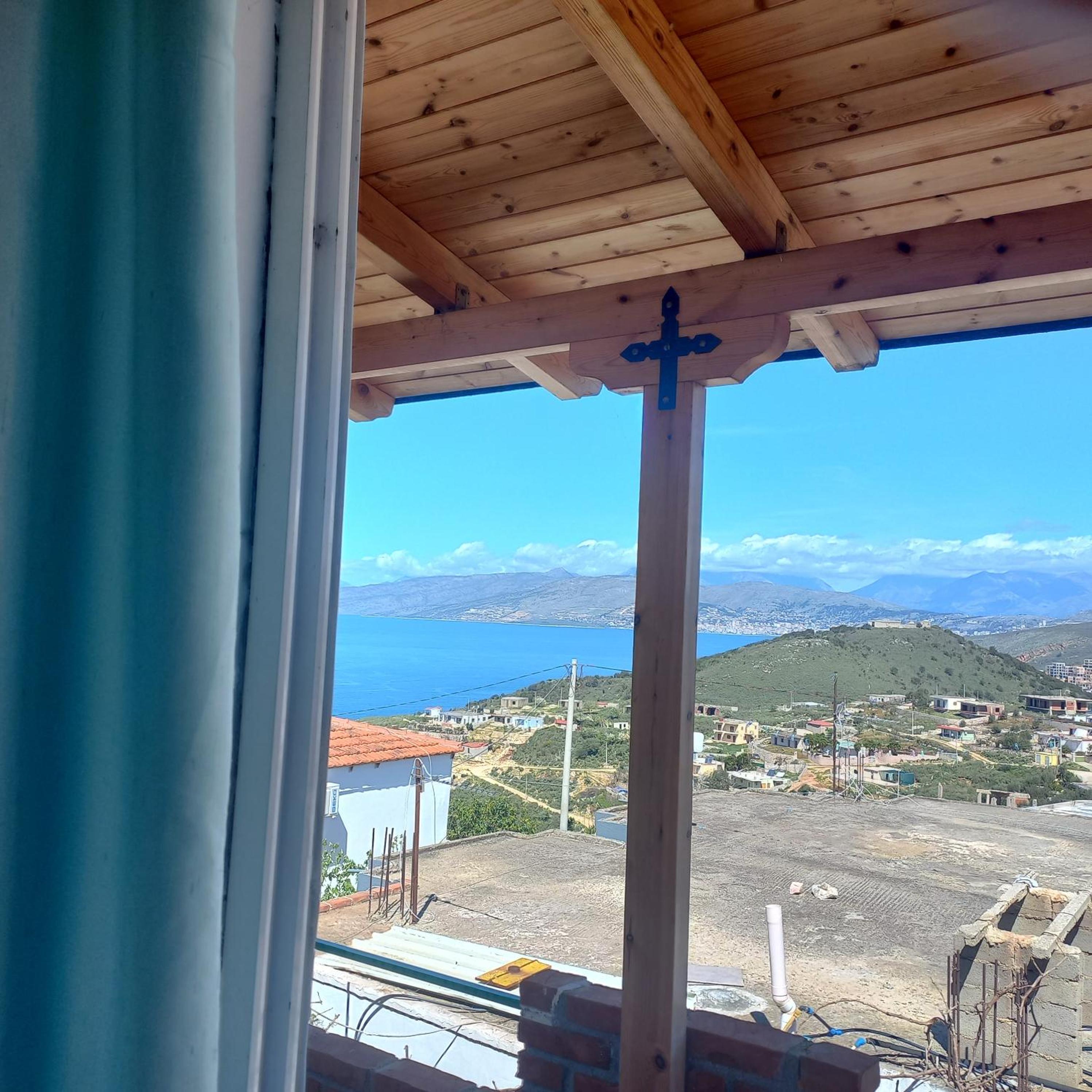 Emiljano Seaview