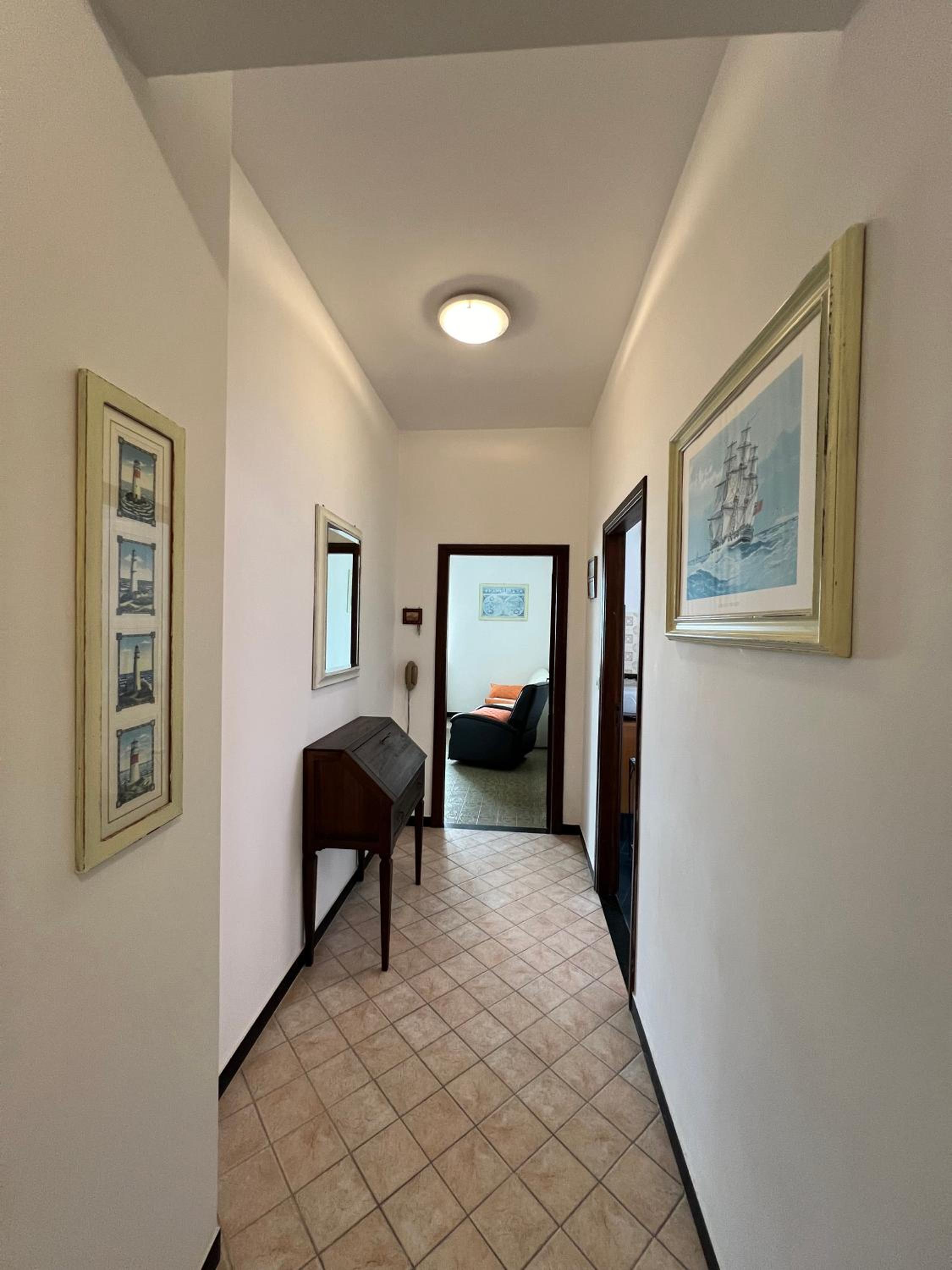 Appartamento vista mare in villa view 4