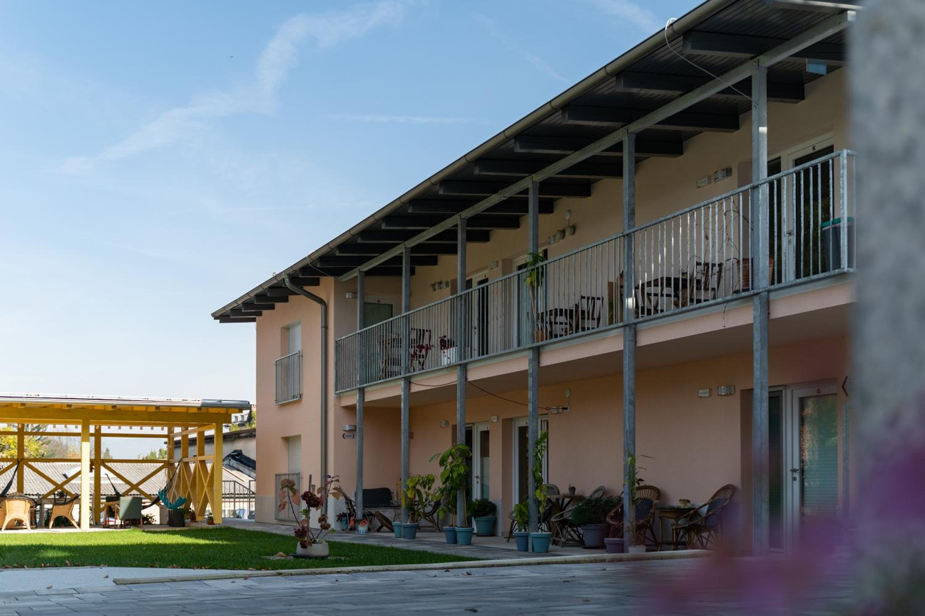 Accommodation Baron view 3