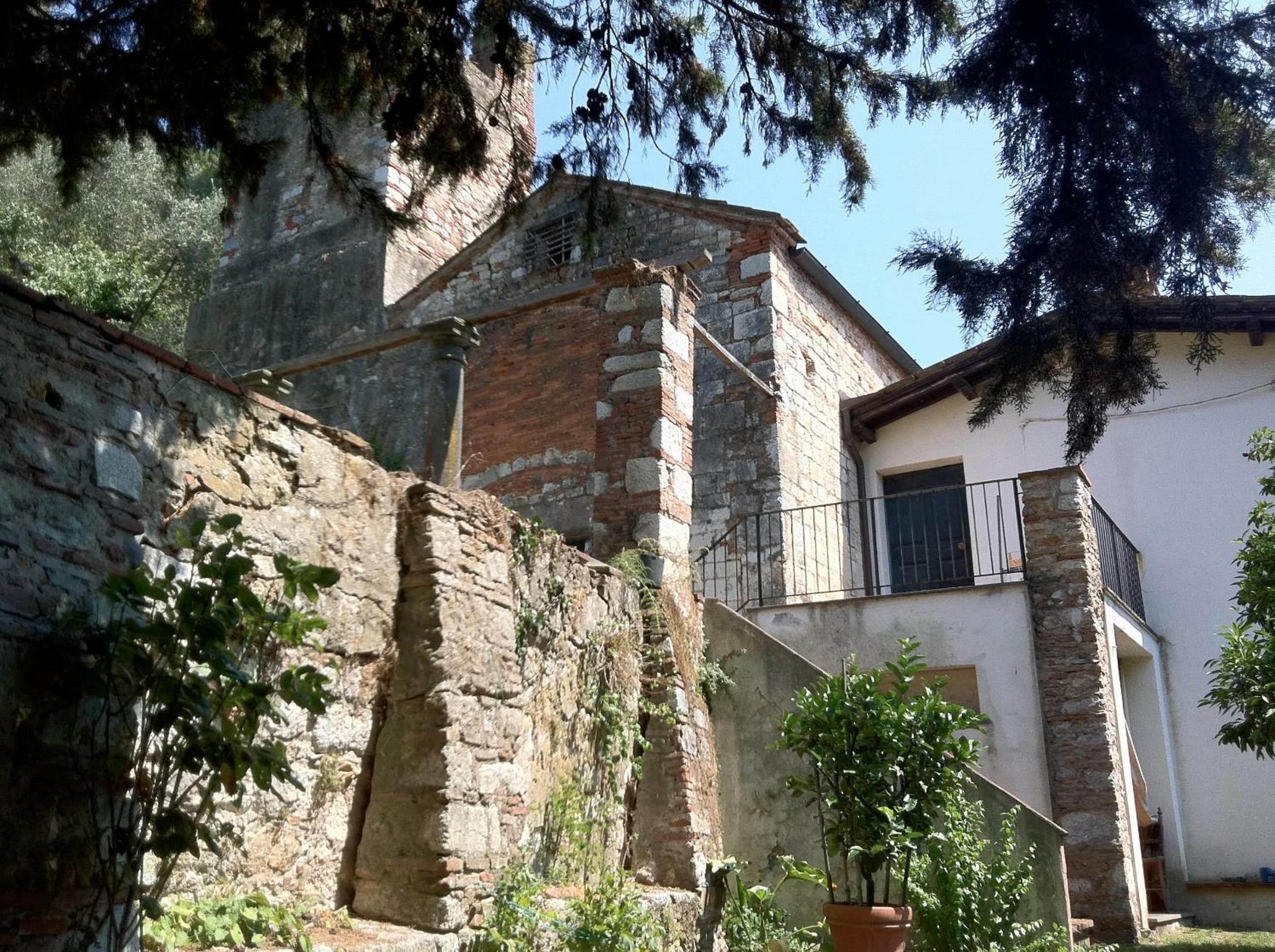 Photo 19