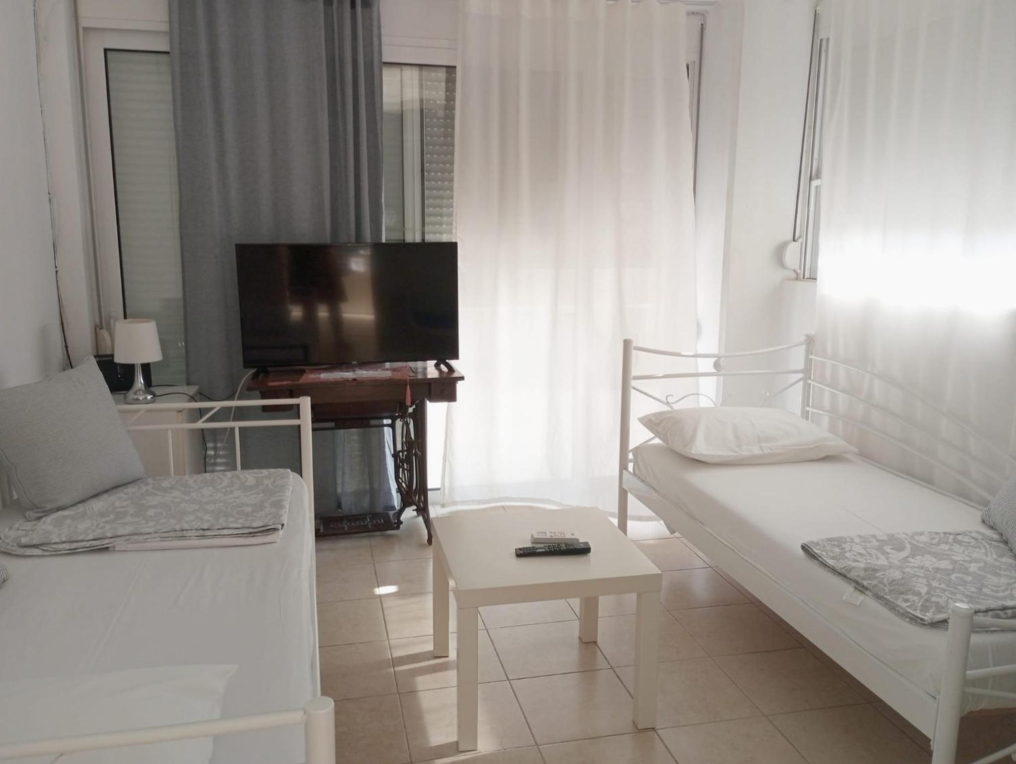 Olga Studios Apartment