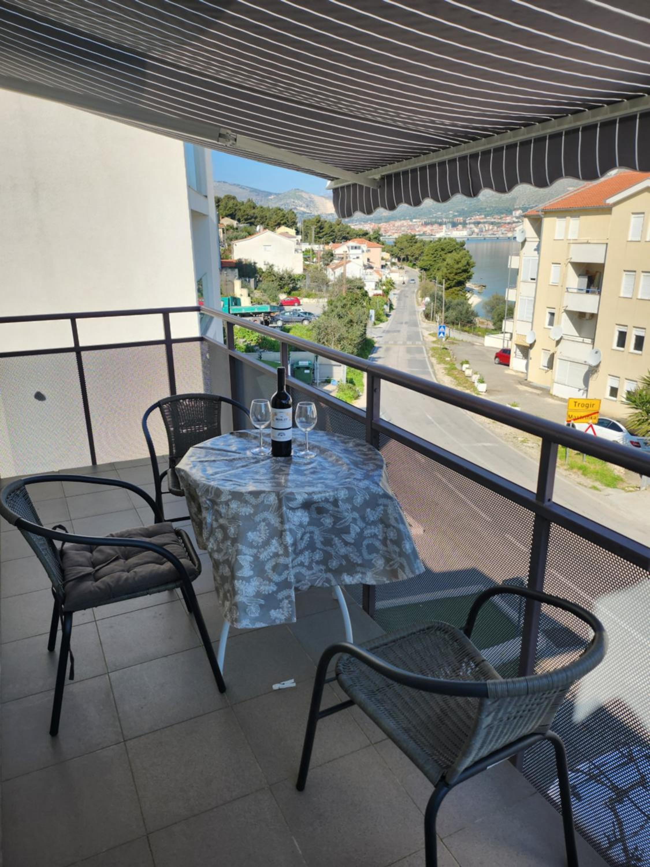 Vila Mara view 3
